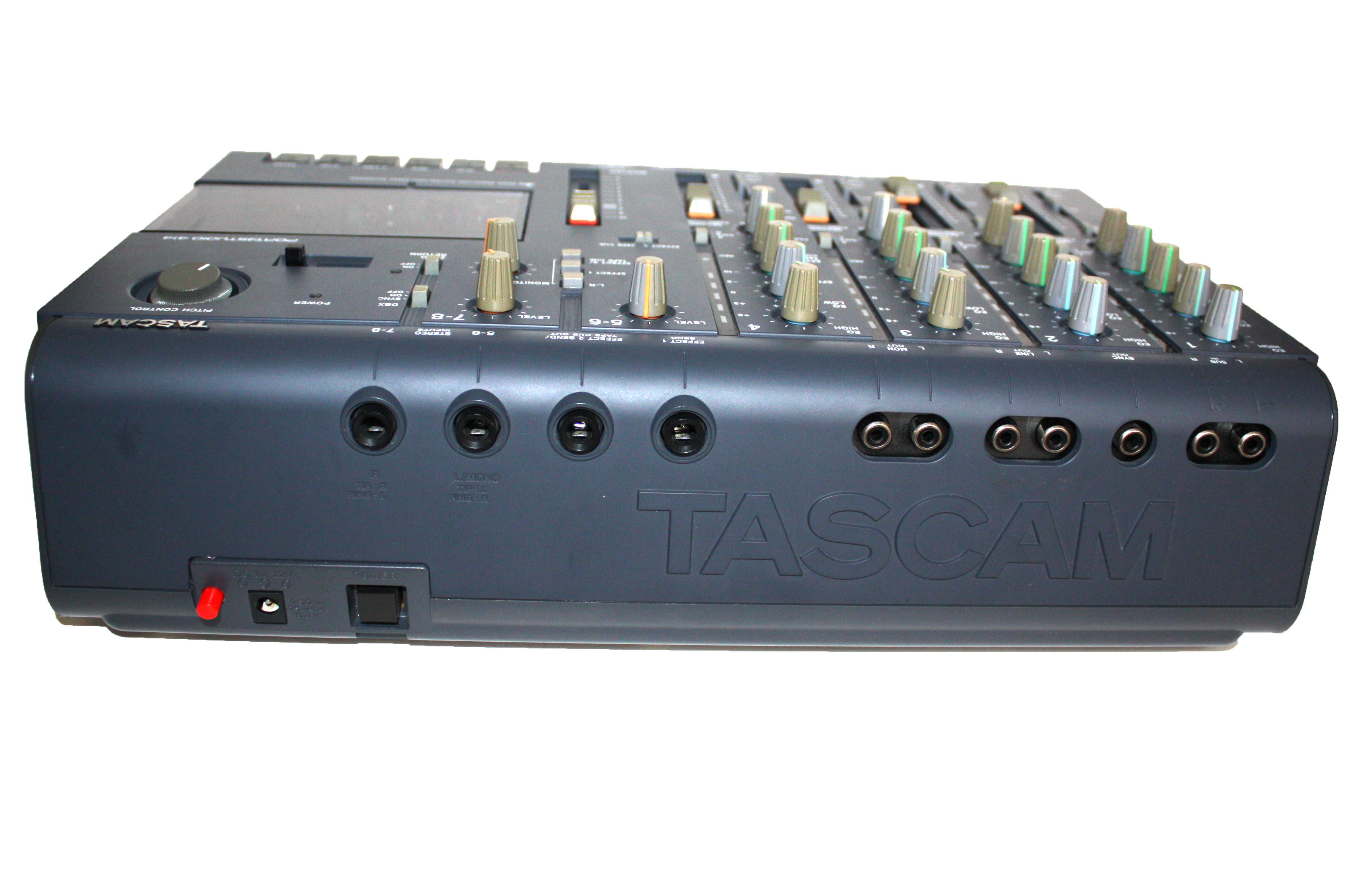 Tascam 414 Portastudio