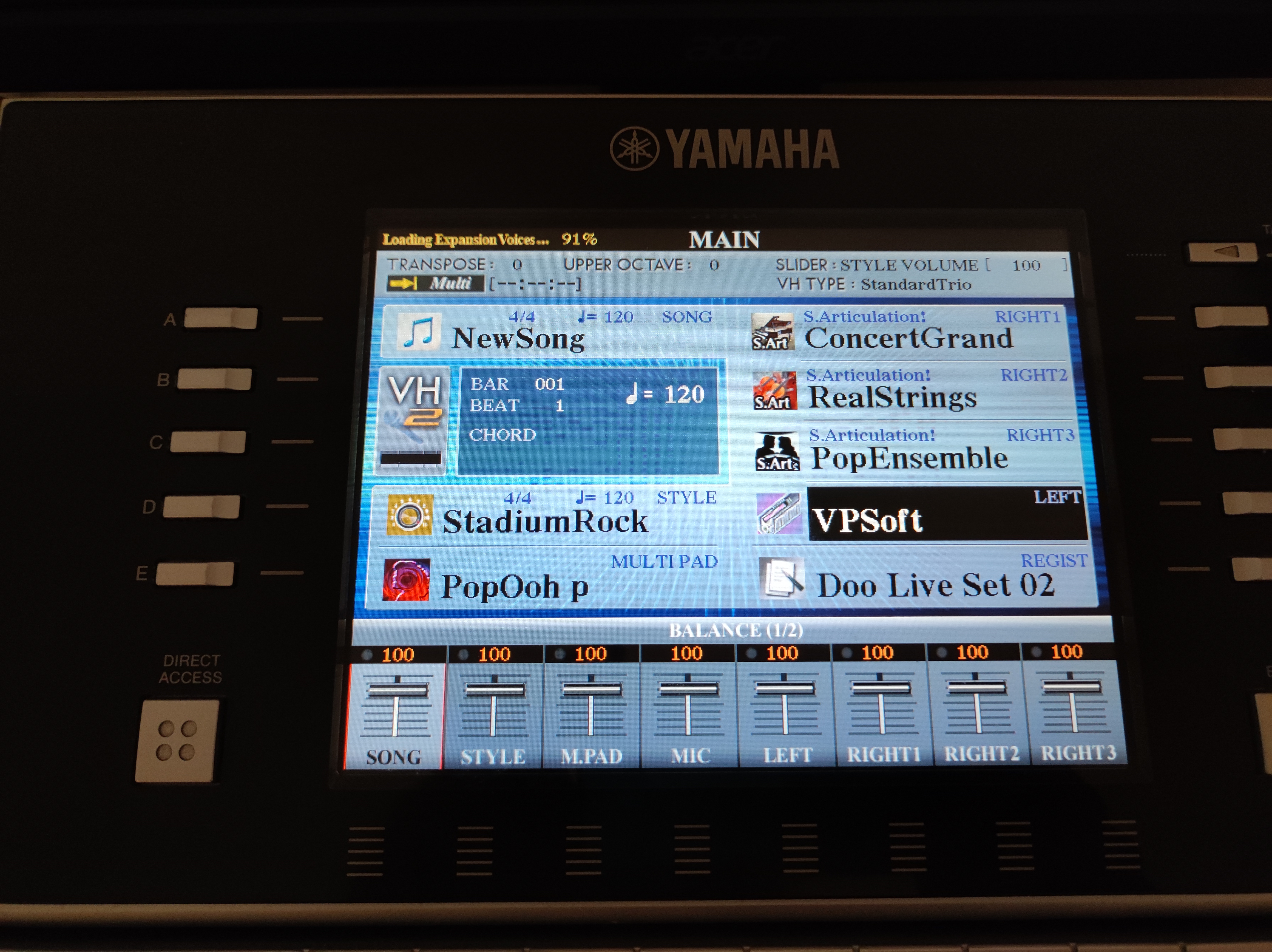 Yamaha Tyros 4 Digital Workstation