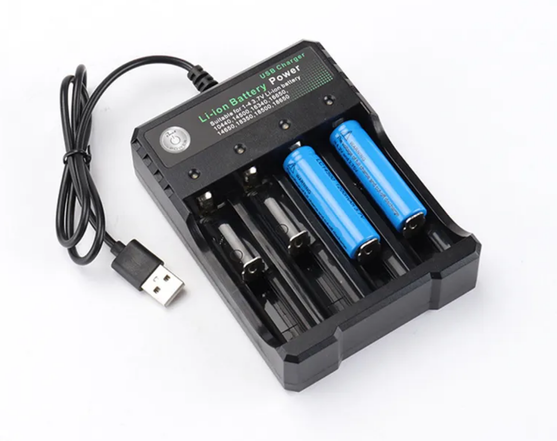 Intelligente USB-Schnellladegeräte mit 4 Steckplätzen