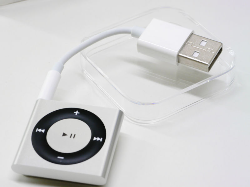iPod shuffle 2GB Silver