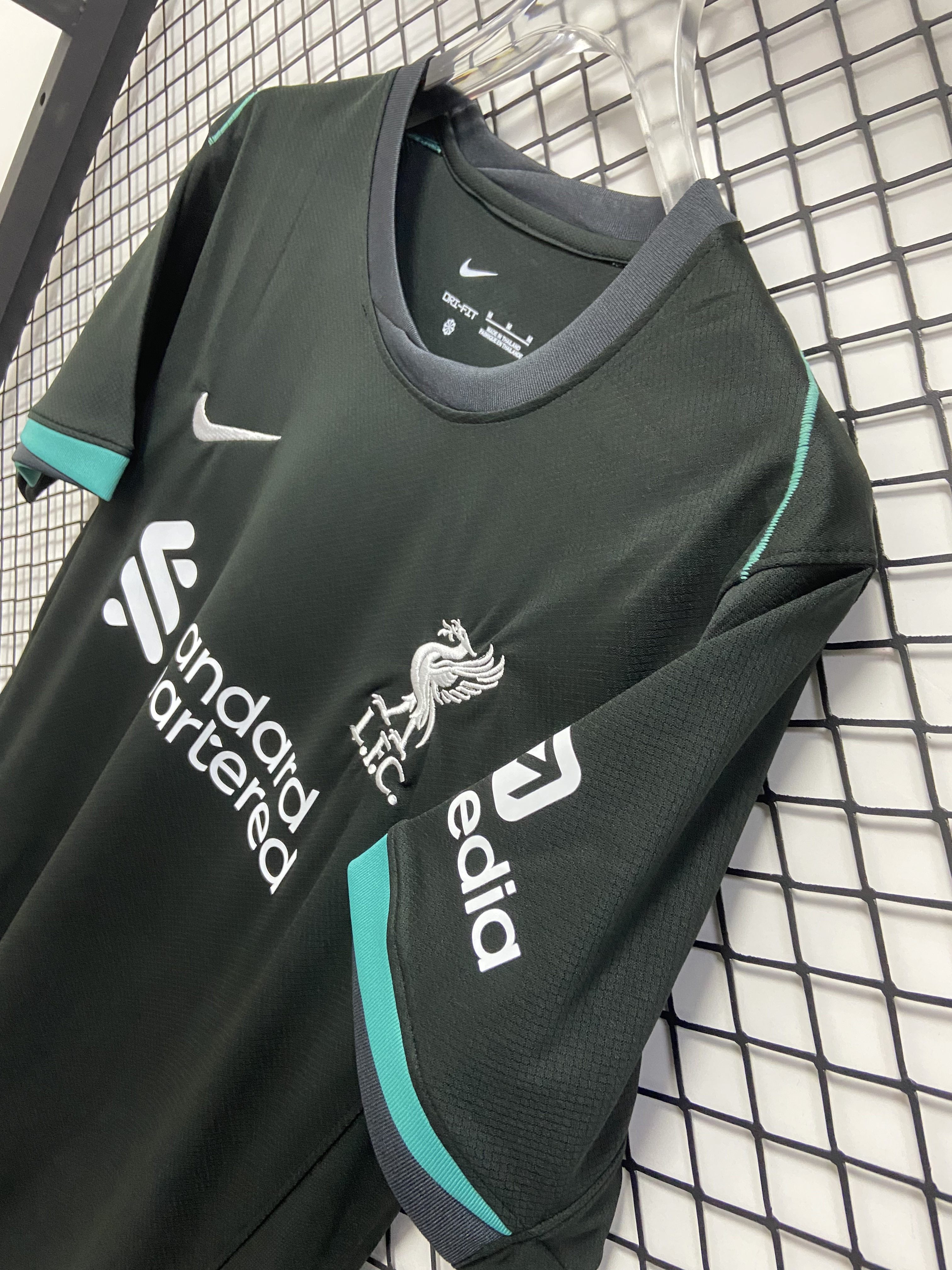 Maillot Exterieur Liverpool 2024/2025 Players Version