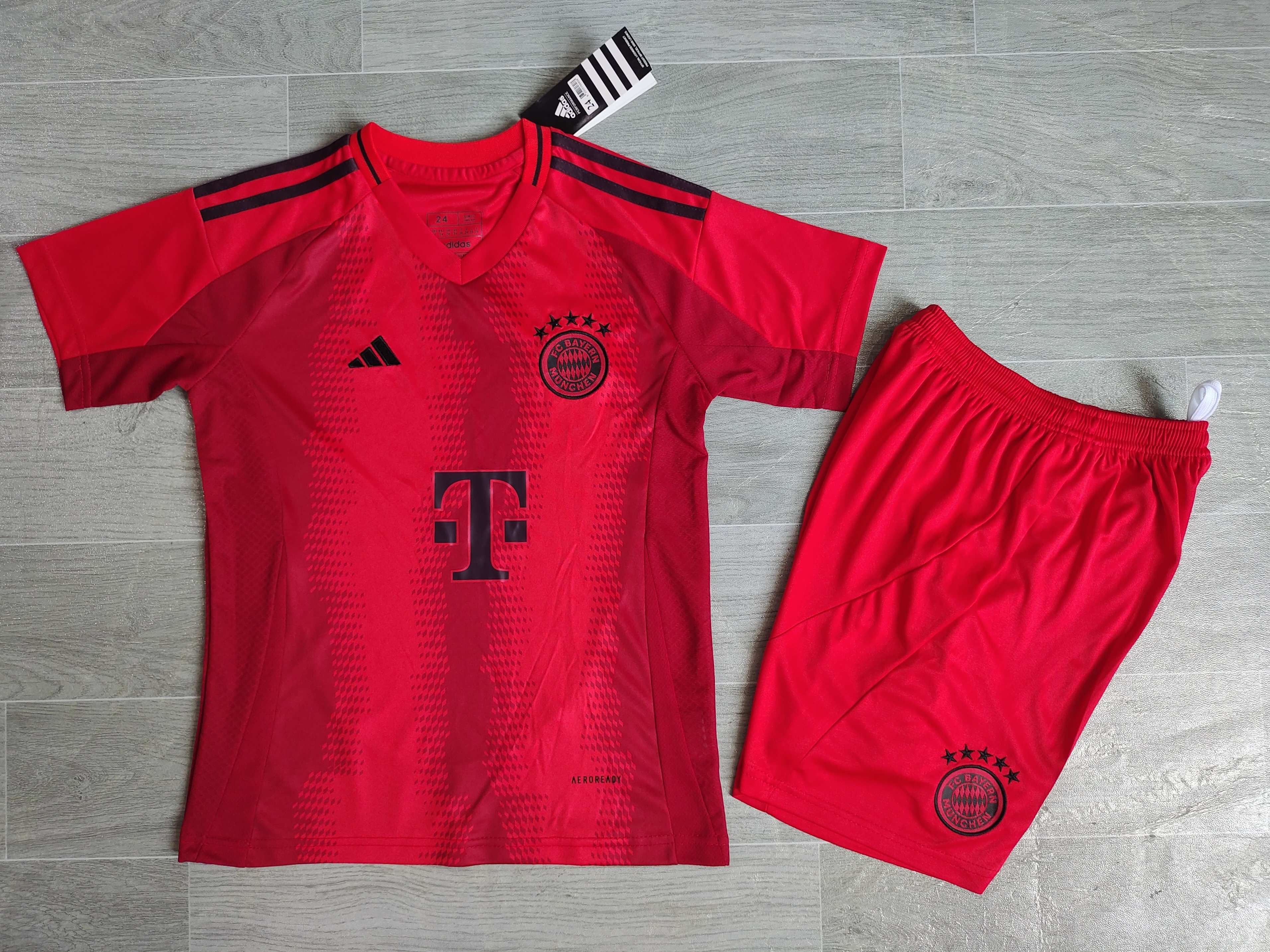 Maillot Domicile Bayern 2024/2025 Enfant/Ado Supporters Version