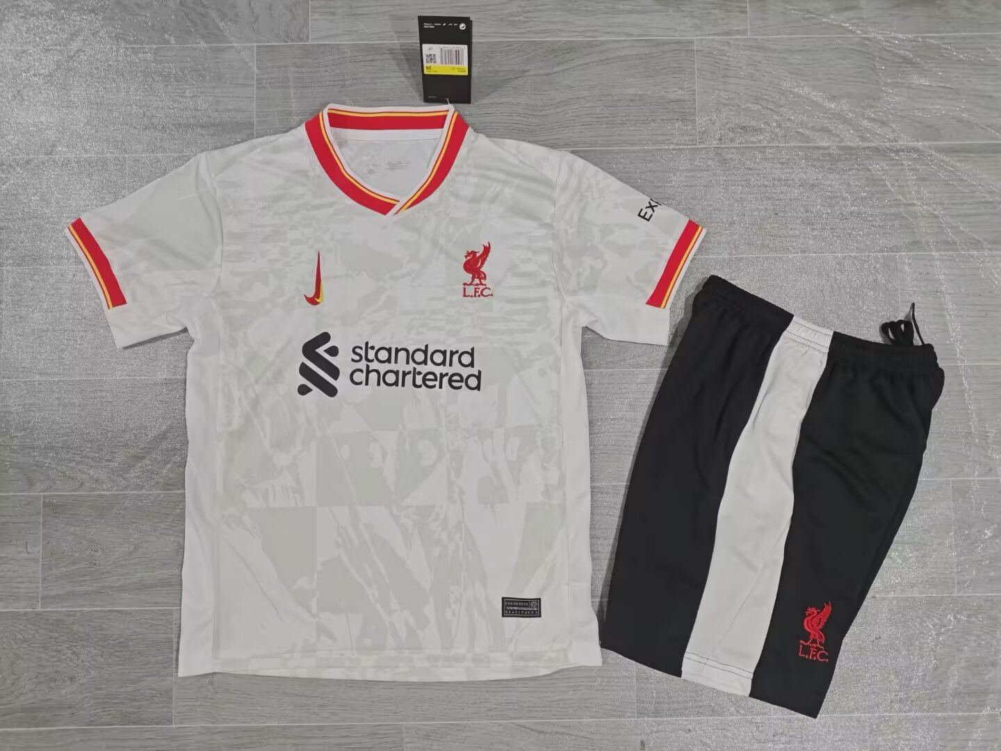 Maillot Third Liverpool 2024/2025 Enfant/Ado Supporters Version