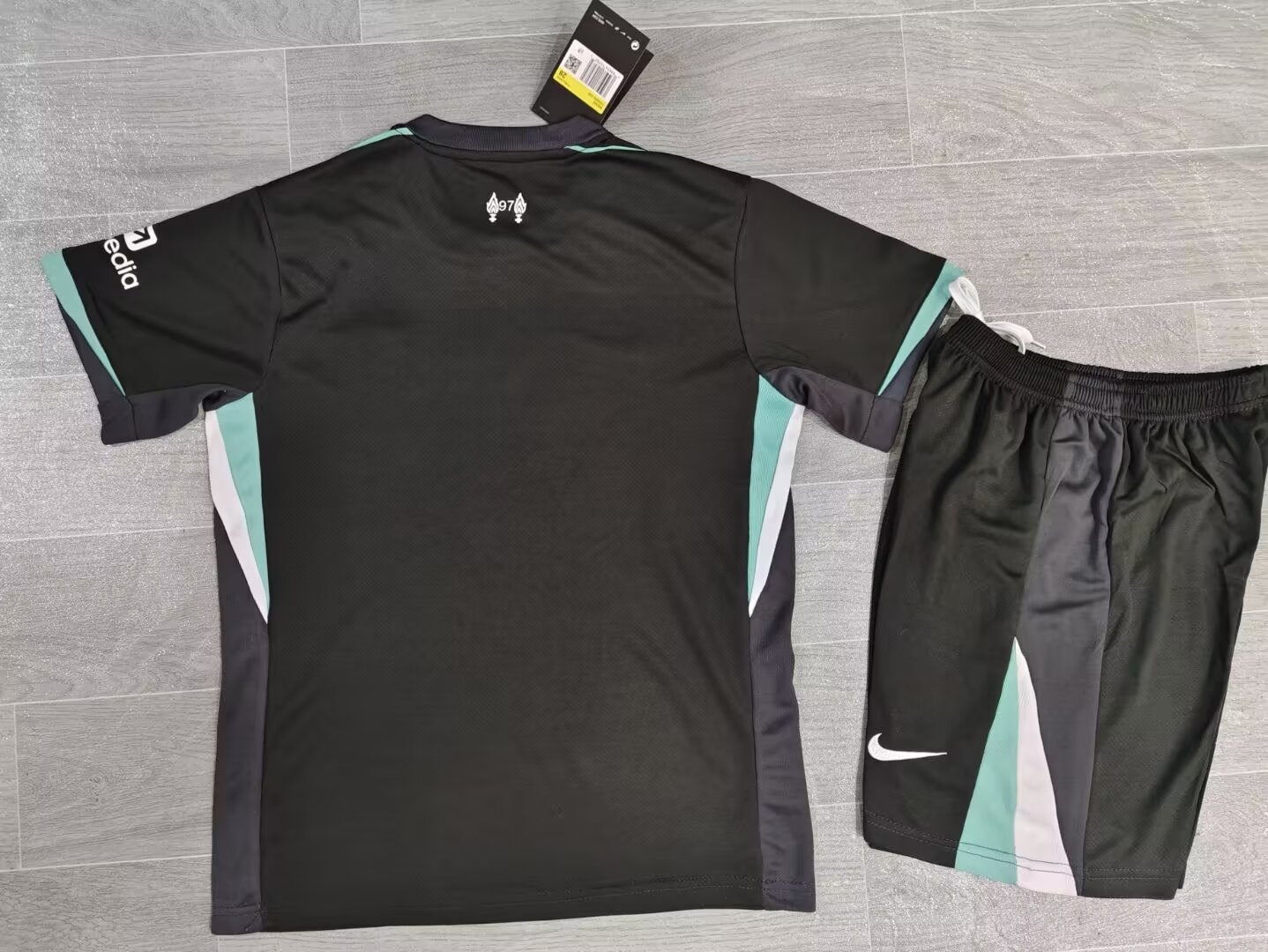 Maillot Extérieur Liverpool 2024/2025 Enfant/Ado Supporters Version