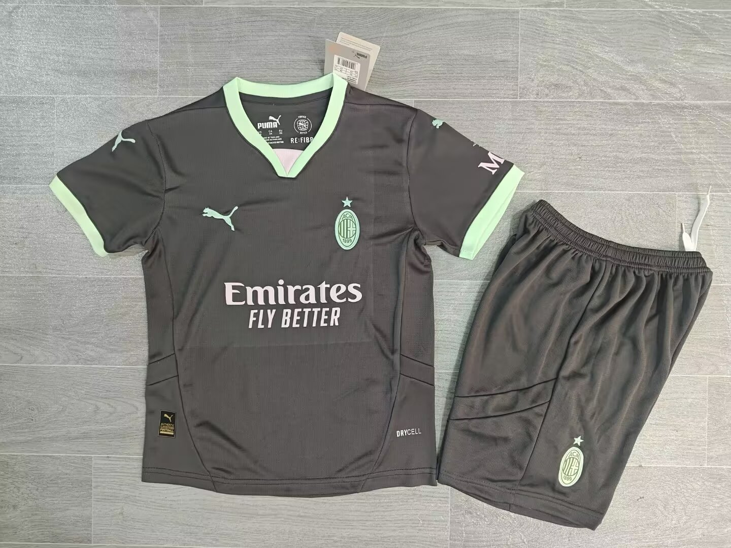 Maillot Third AC Milan 2024/2025 Enfant/Ado Supporters Version