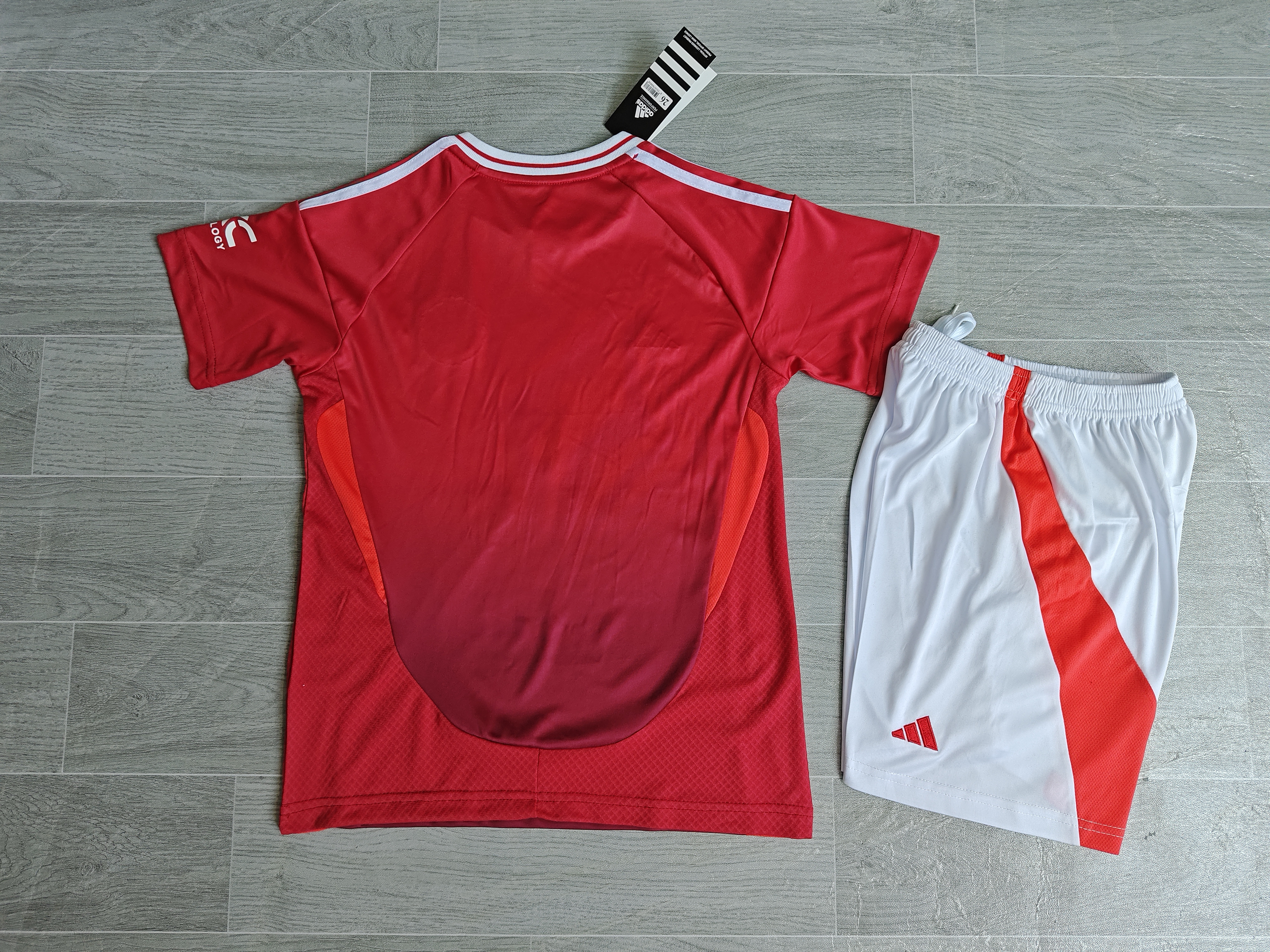 Maillot Domcile Manchester United 2024/2025 Enfant/Ado Supporters Version