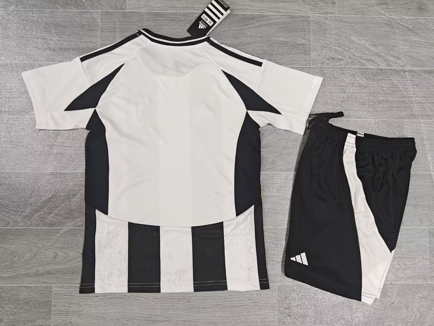 Maillot Domicile Juventus 2024/2025 Enfant/Ado Supporters Version