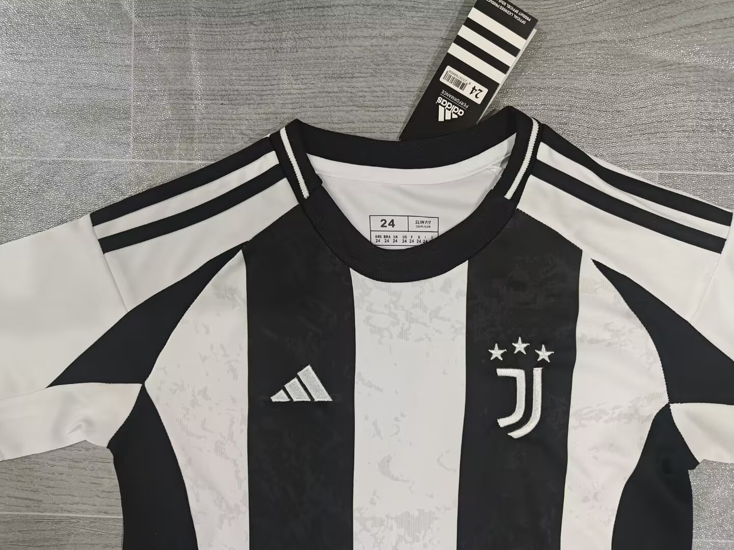 Maillot Domicile Juventus 2024/2025 Enfant/Ado Supporters Version