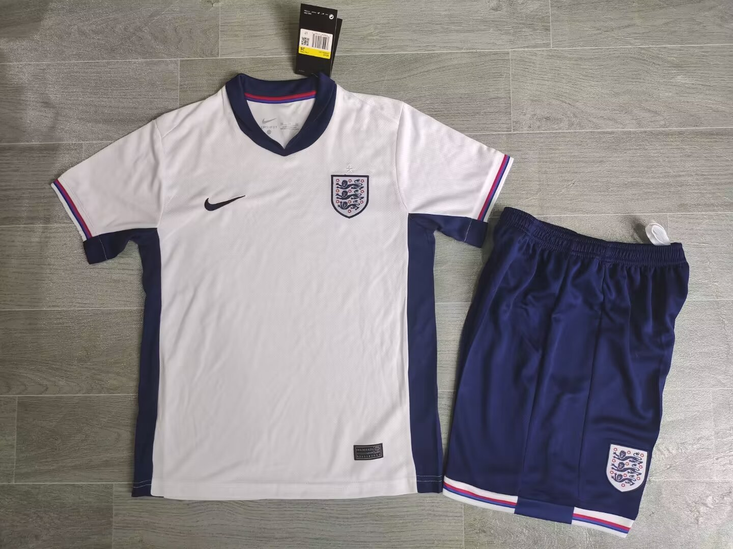 Maillot Domicile Angleterre 2024/2025 Enfant/Ado Supporters Version