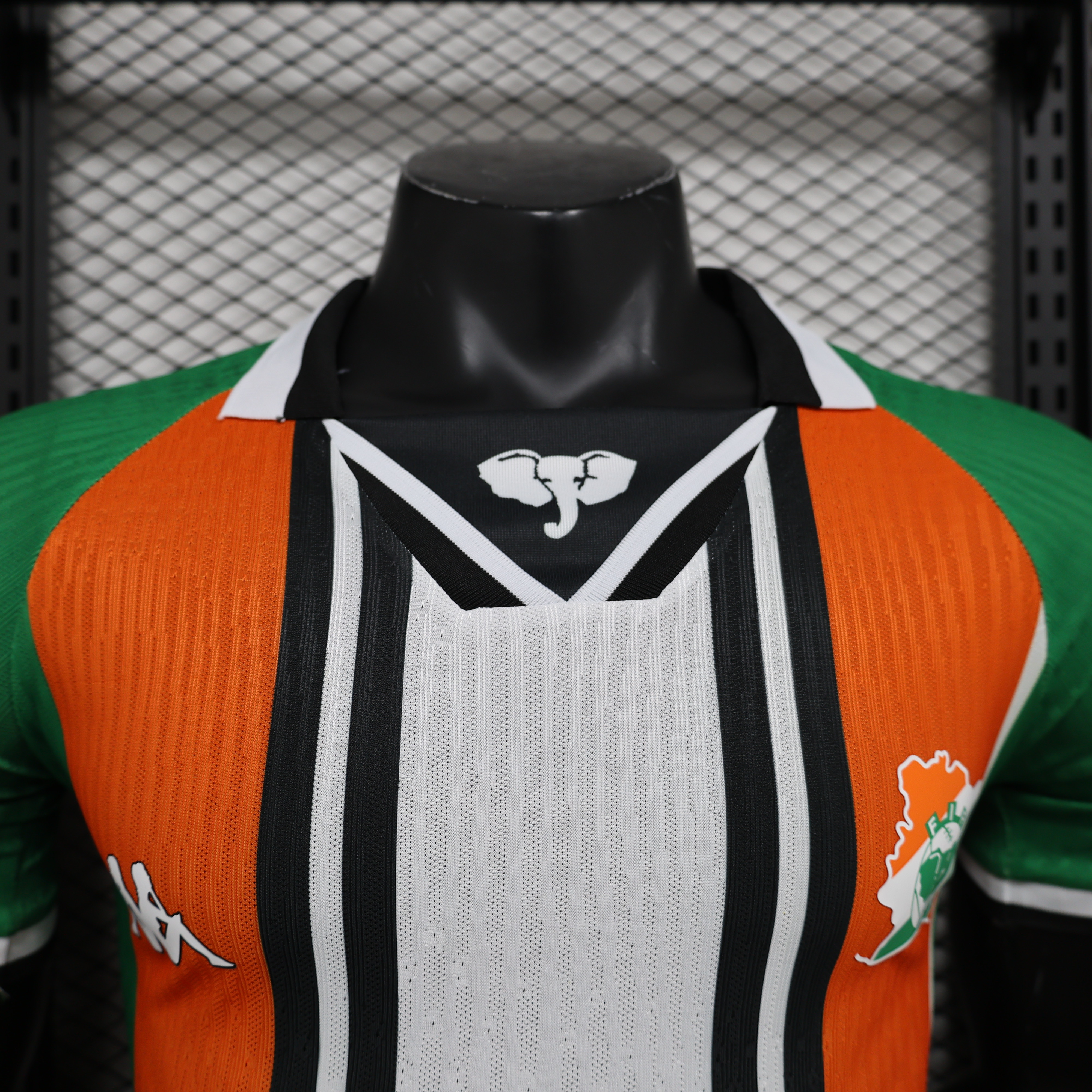 Maillot Rétro Côte D'ivoire Players Version