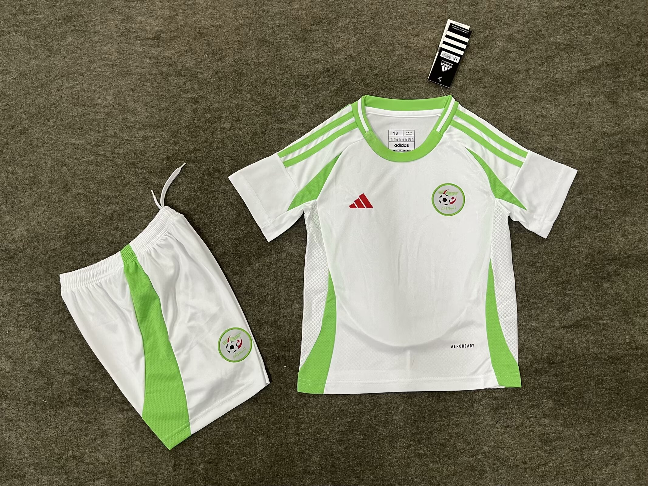 Maillot Domicile Algerie 2024/2025 Enfant/Ado Supporters Version