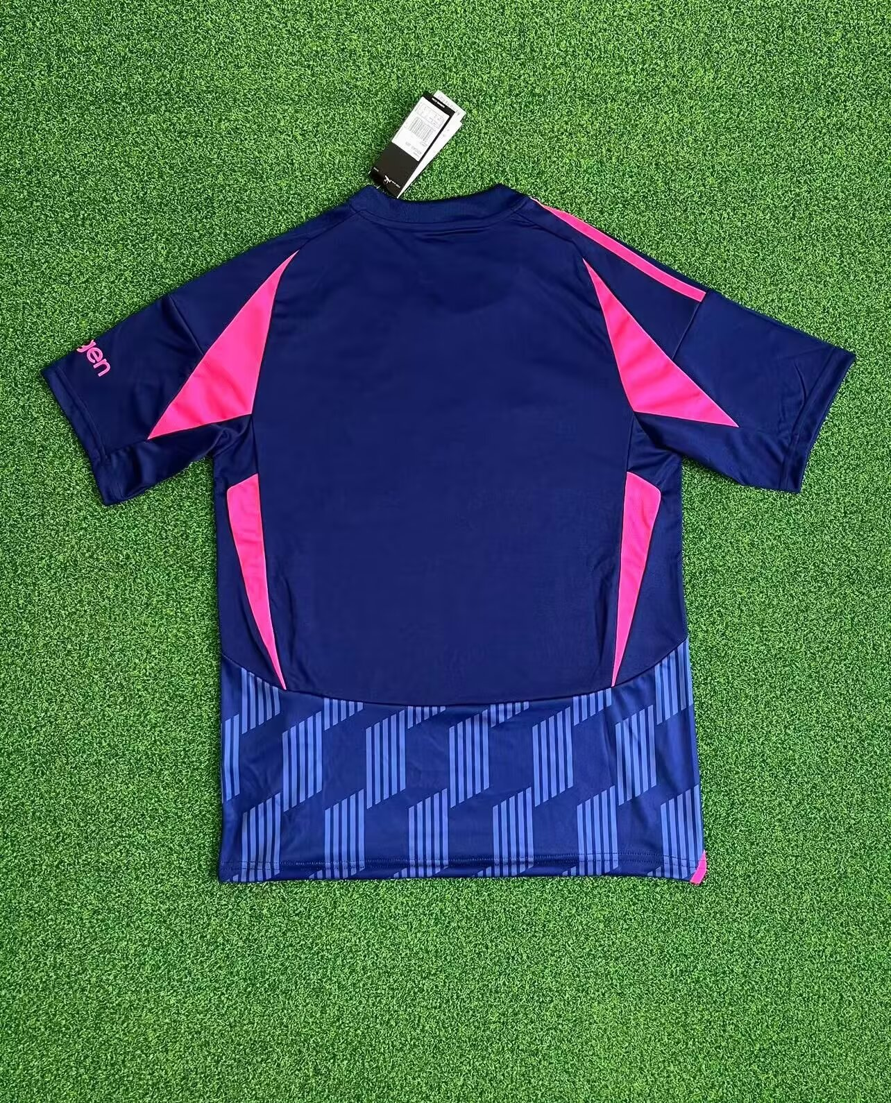 Maillot Extérieur Nottingham Forest 2024/2025 Supporters Version