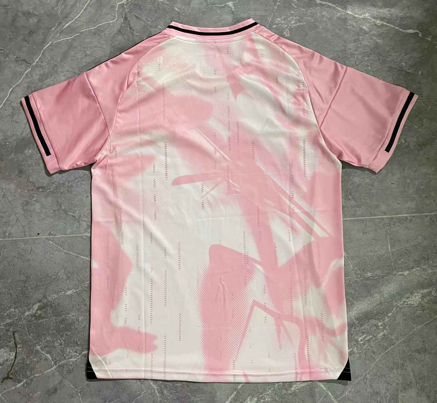 Maillot Real Madrid 2024/2025 Concept Version