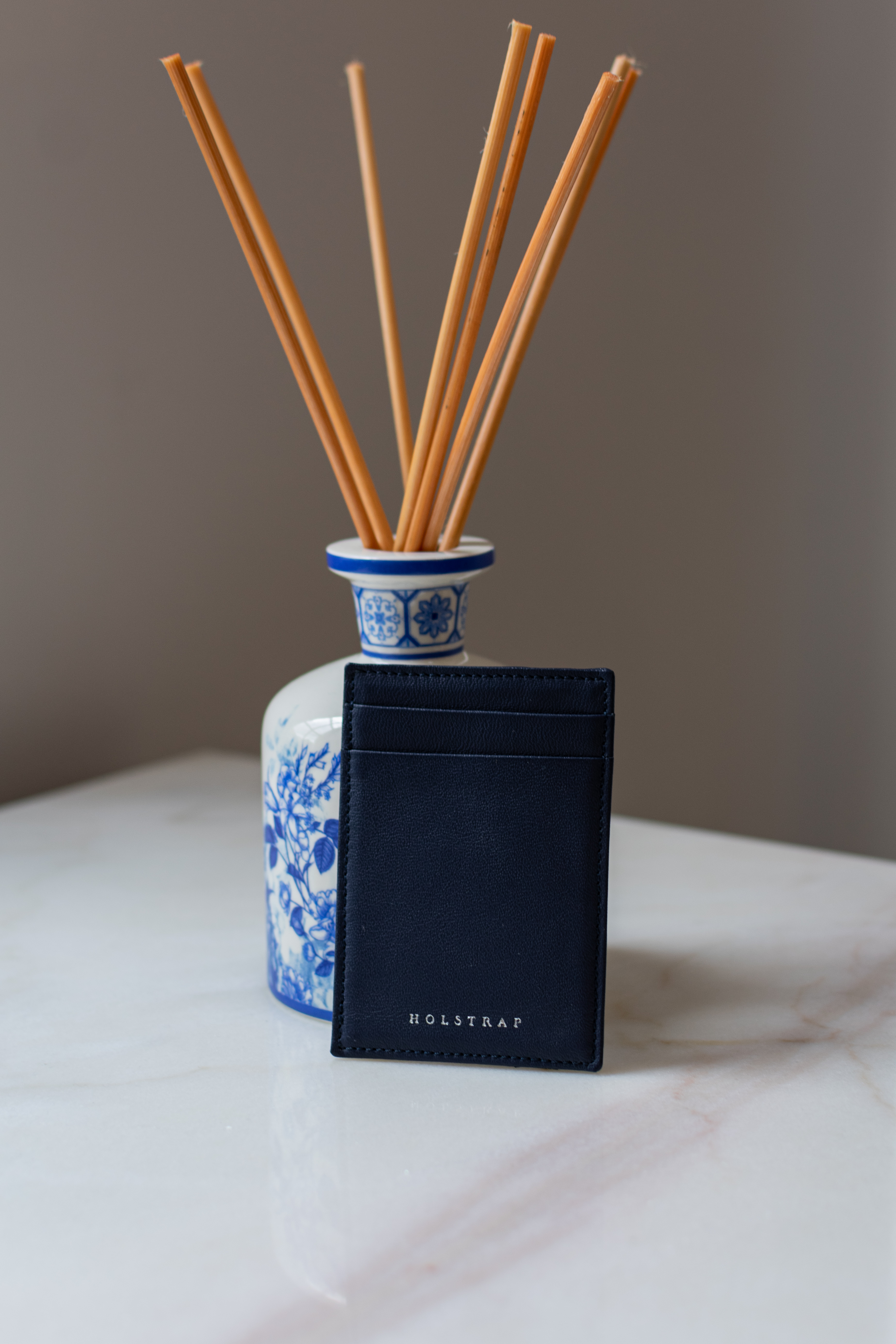 The Faraday Holder [Navy]