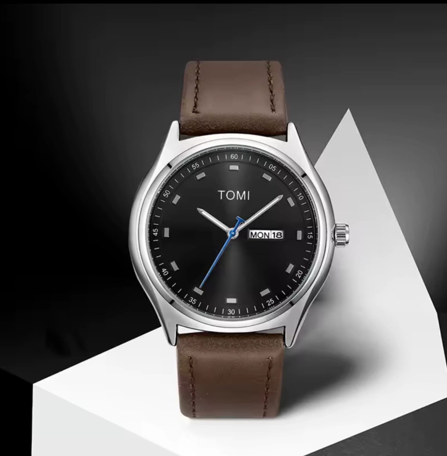 RELÓGIO MASCULINO MINIMALISTA TOMI