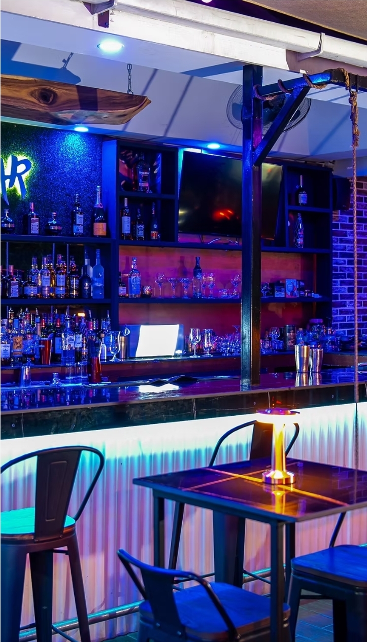 Ocho Rios- Bar Hopping and Food Tour