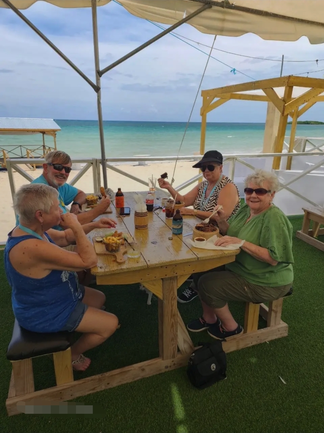 Ocho Rios- Bar Hopping and Food Tour