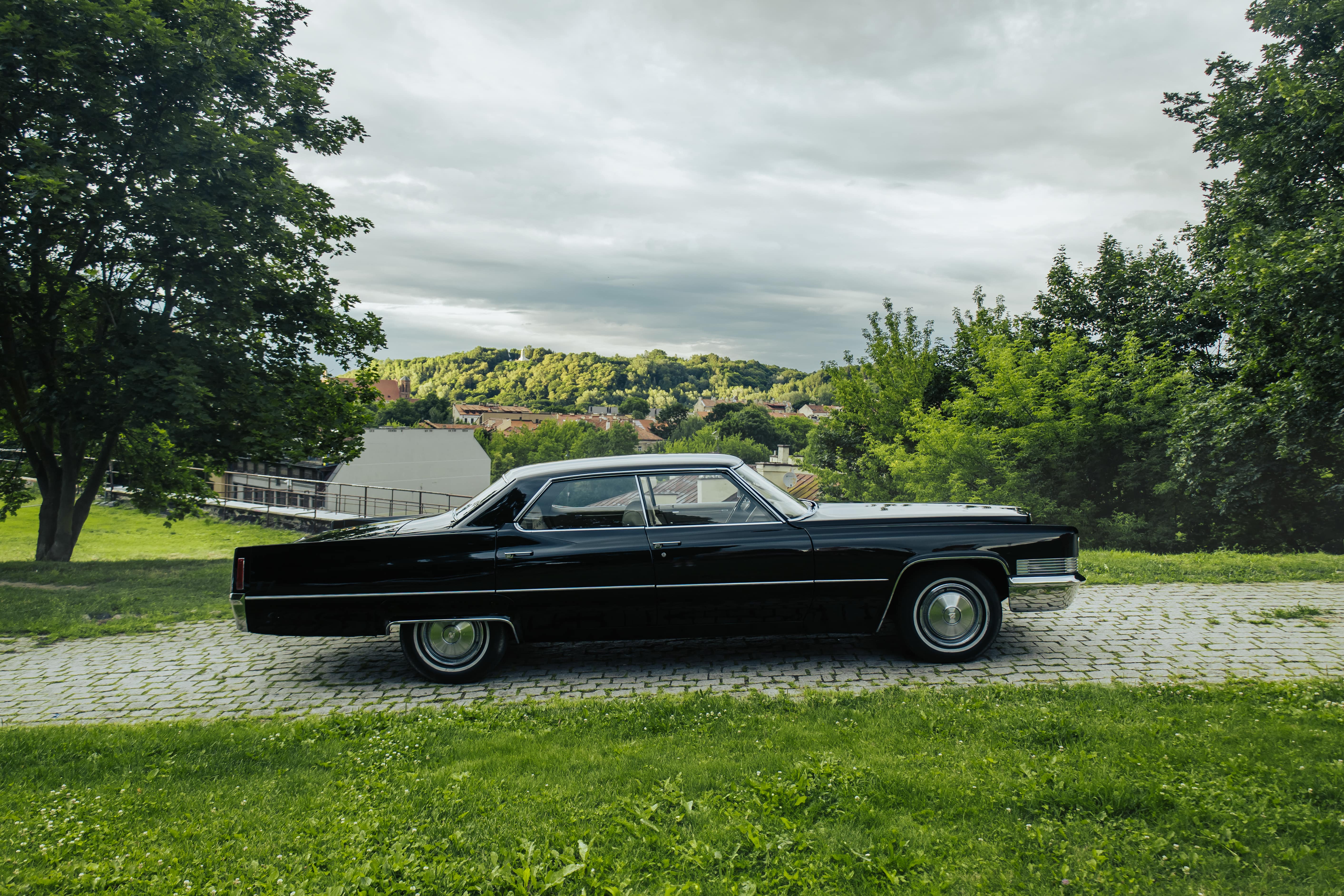 Cadillac Deville