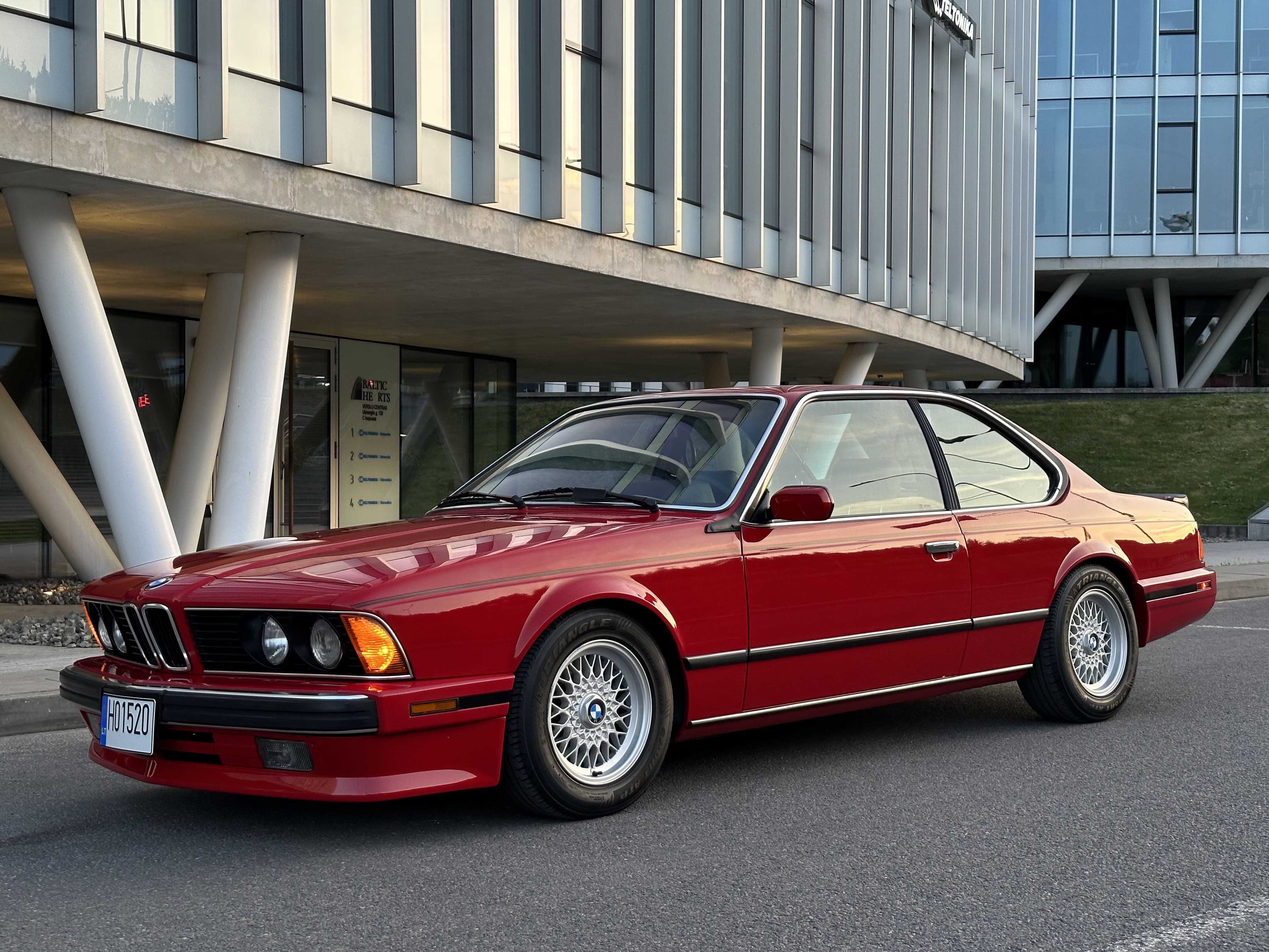 BMW 635Csi L6