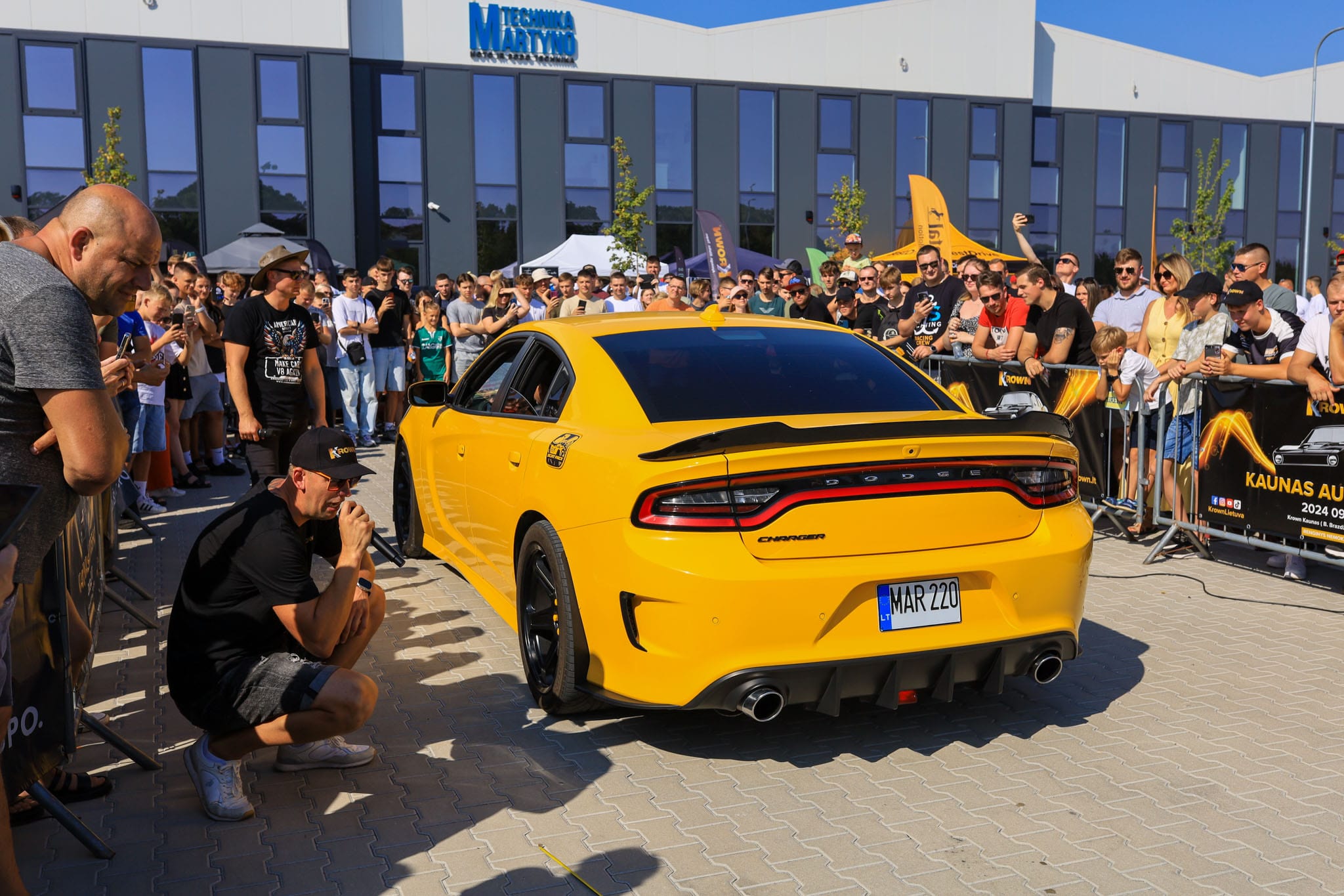 Dodge Charger SRT
