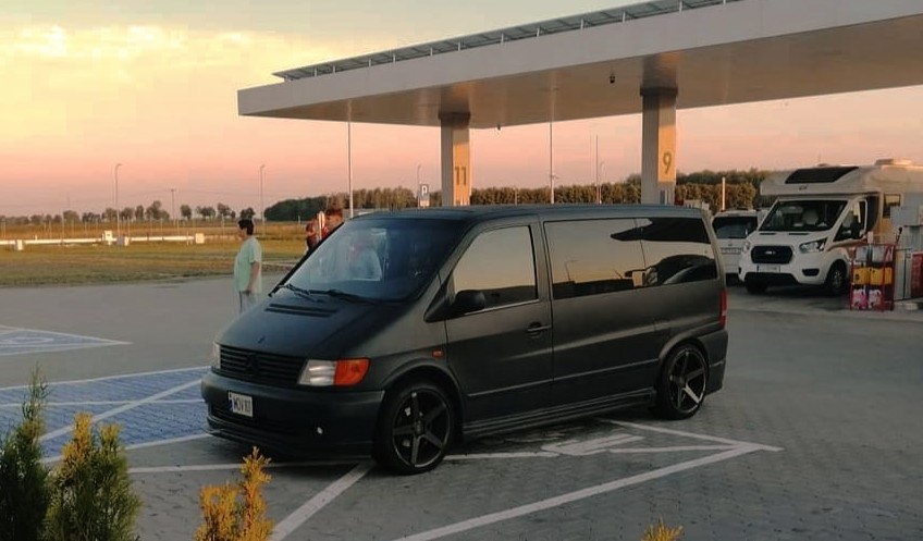 Mercedes Benz Vito