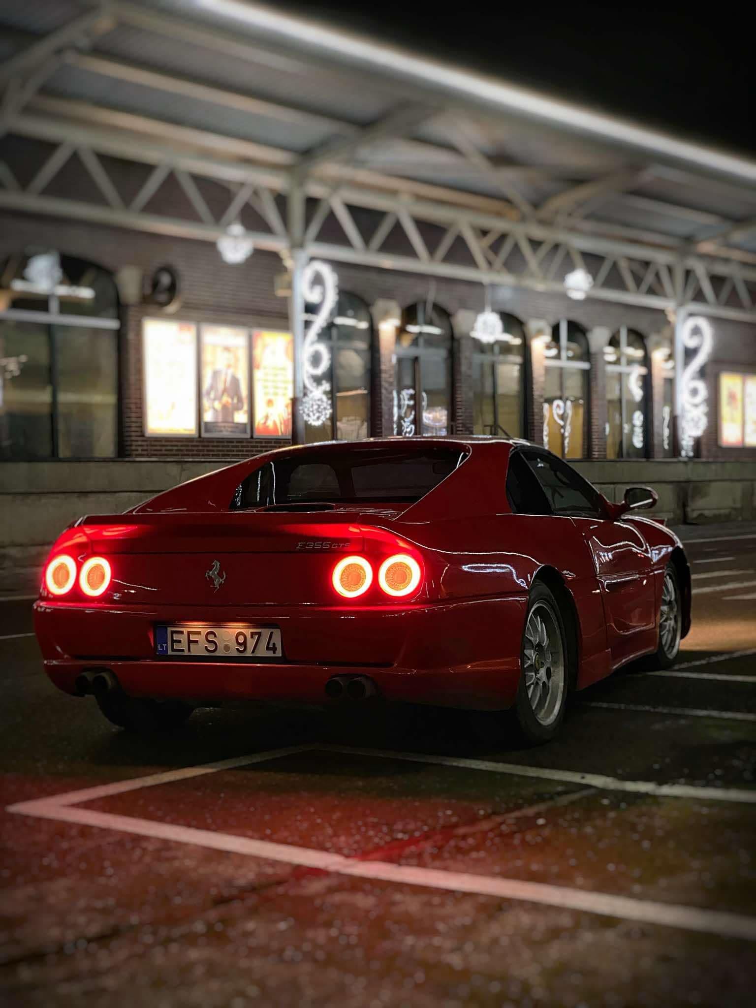 Ferrari F355 GTS Replica