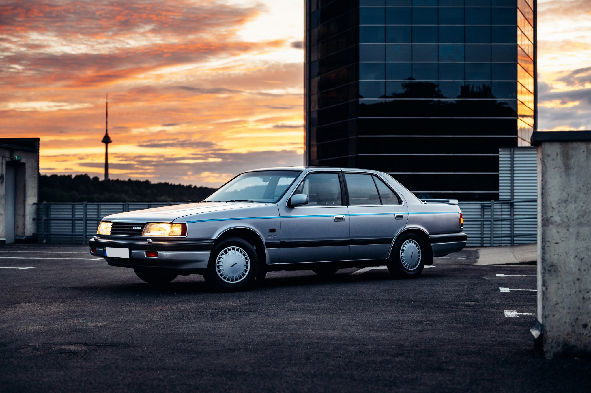 Mazda 929