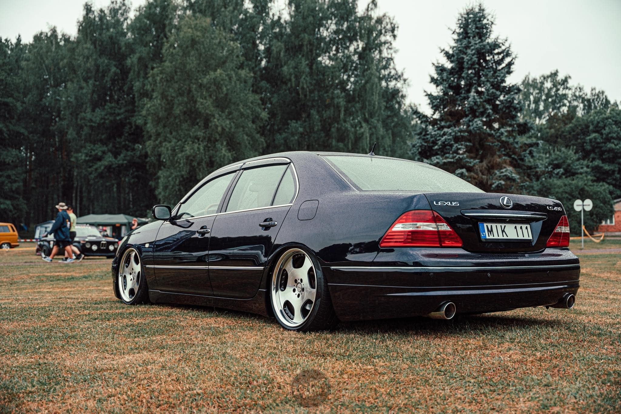 Lexus LS430