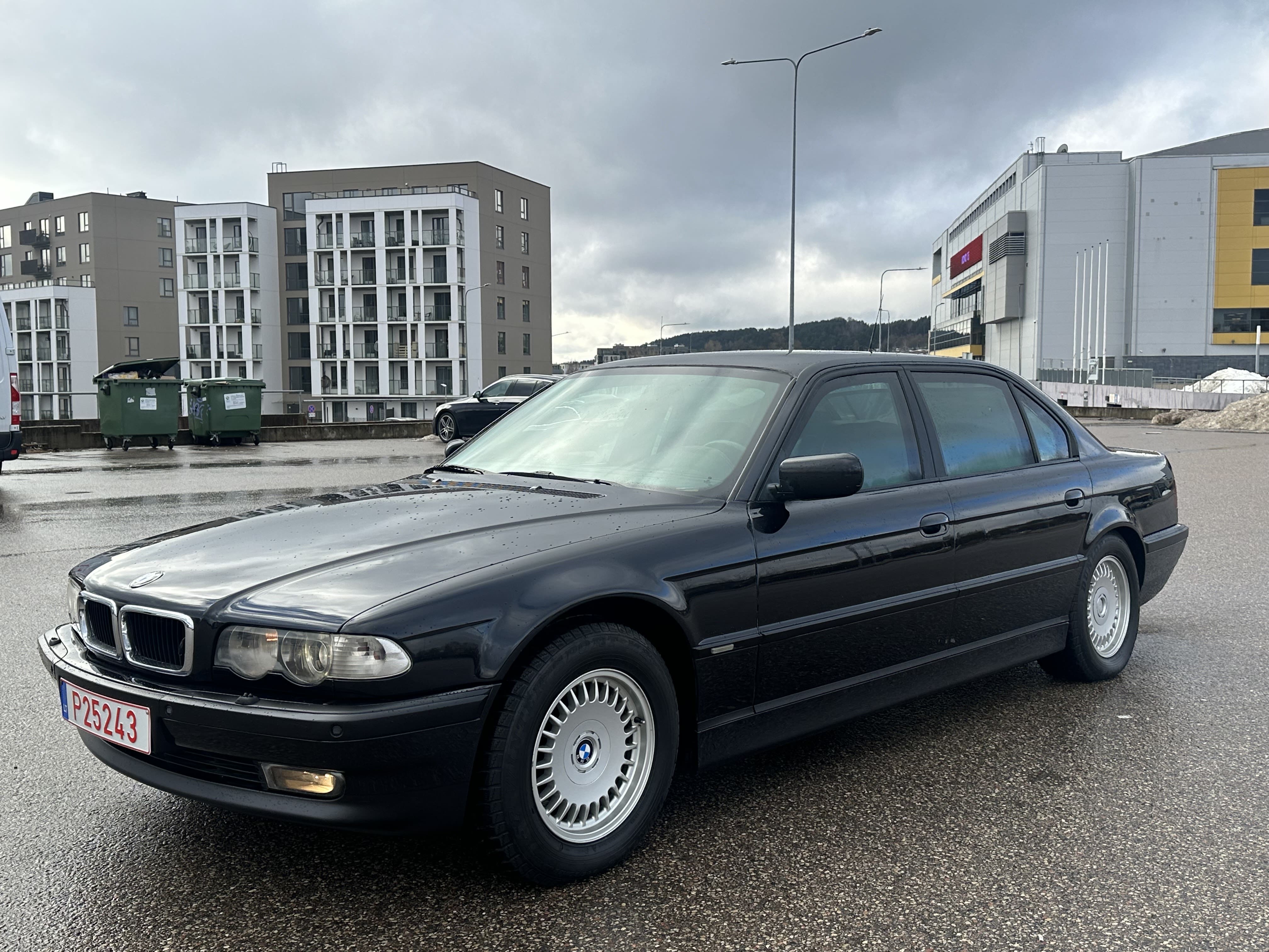 BMW 750iL Security V12