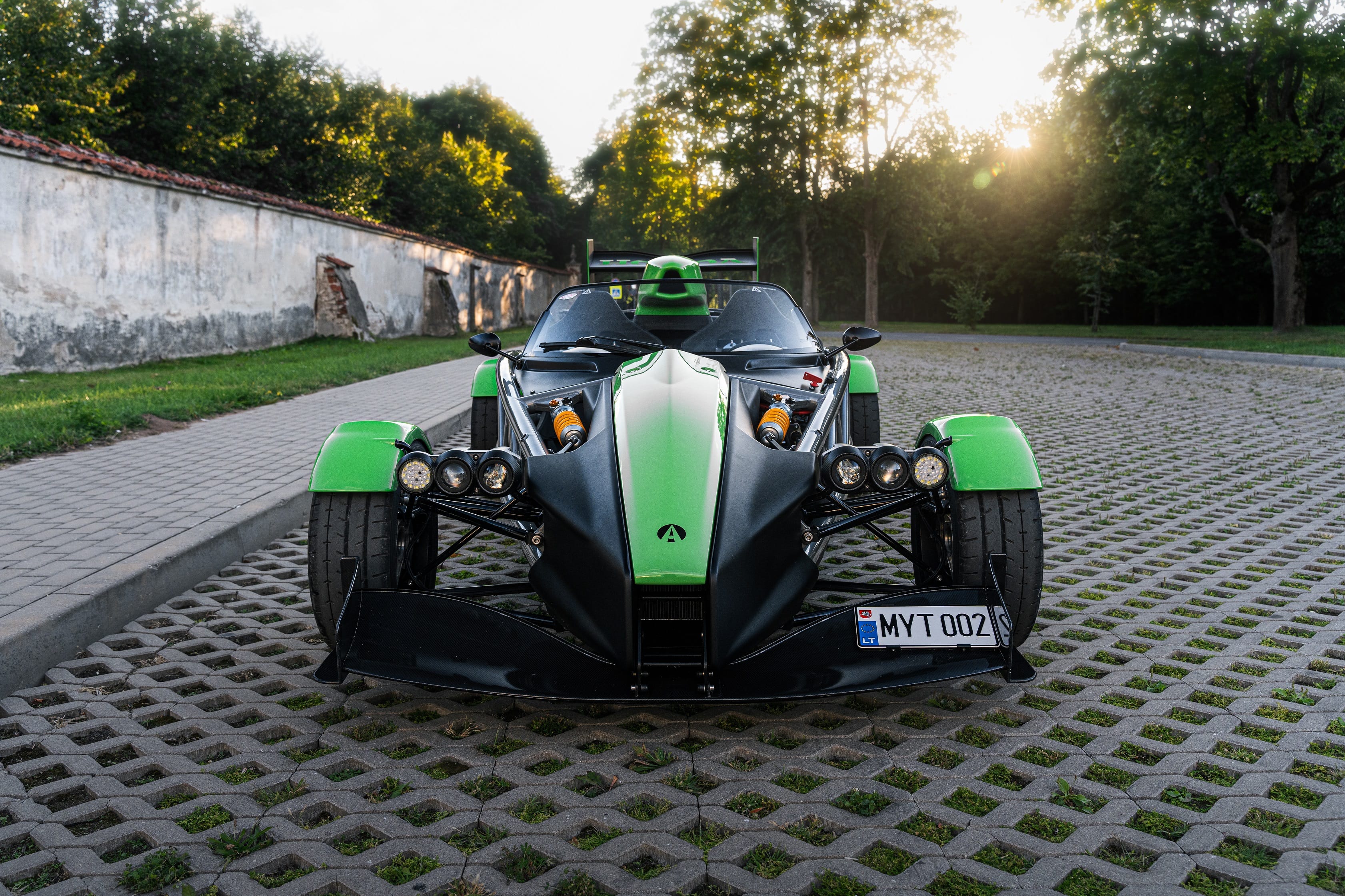 Ariel Atom 4