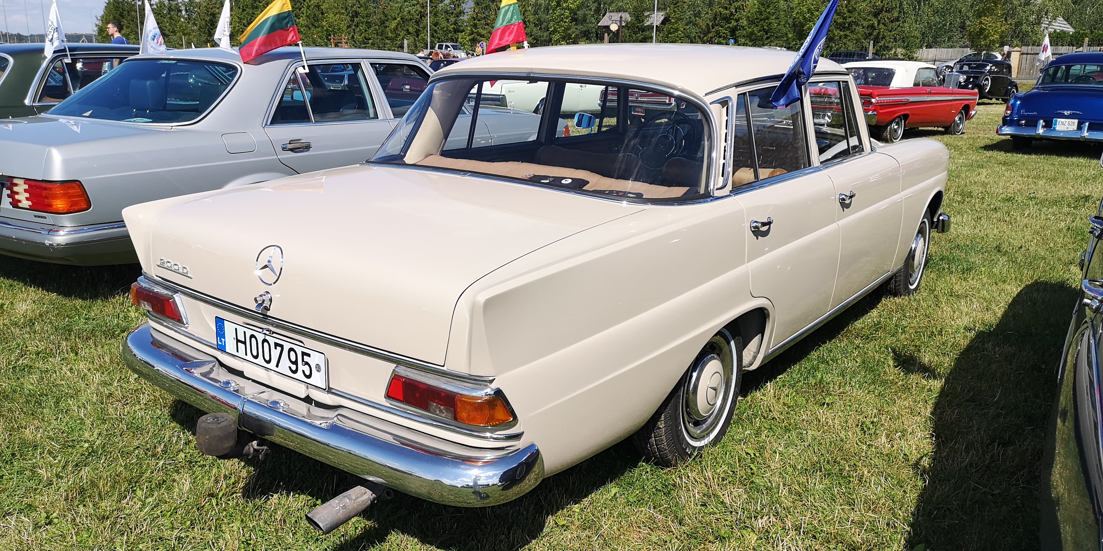 Mercedes - Benz 200Lim