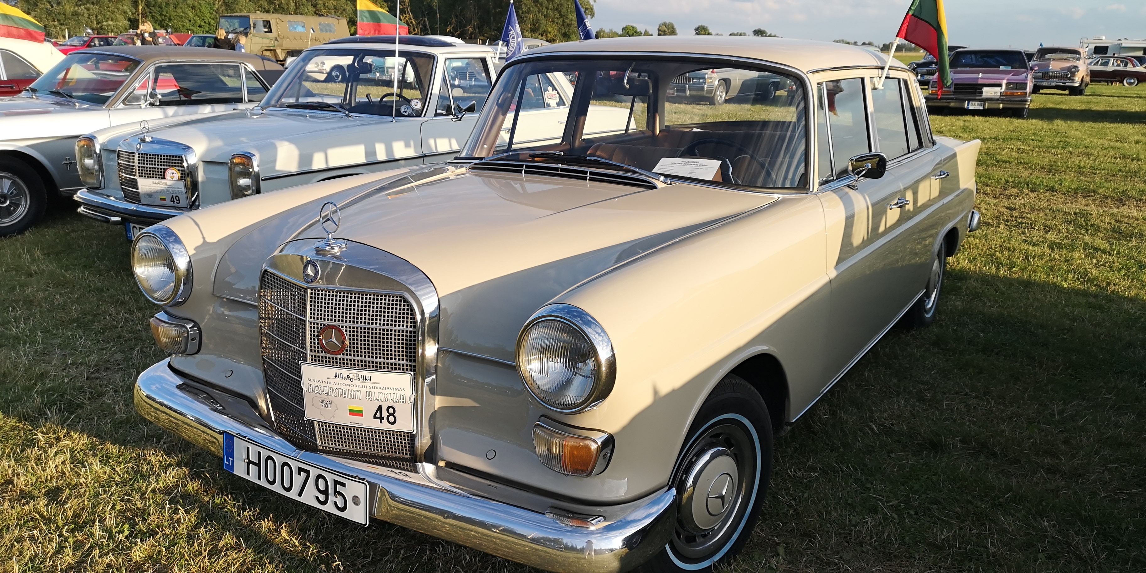 Mercedes - Benz 200Lim