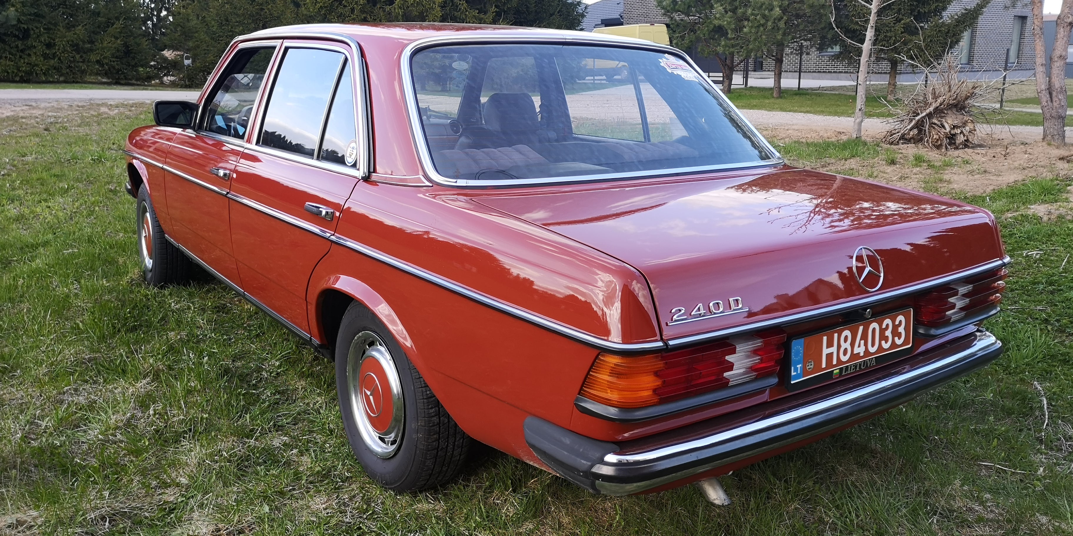 Mercedes Benz 240d