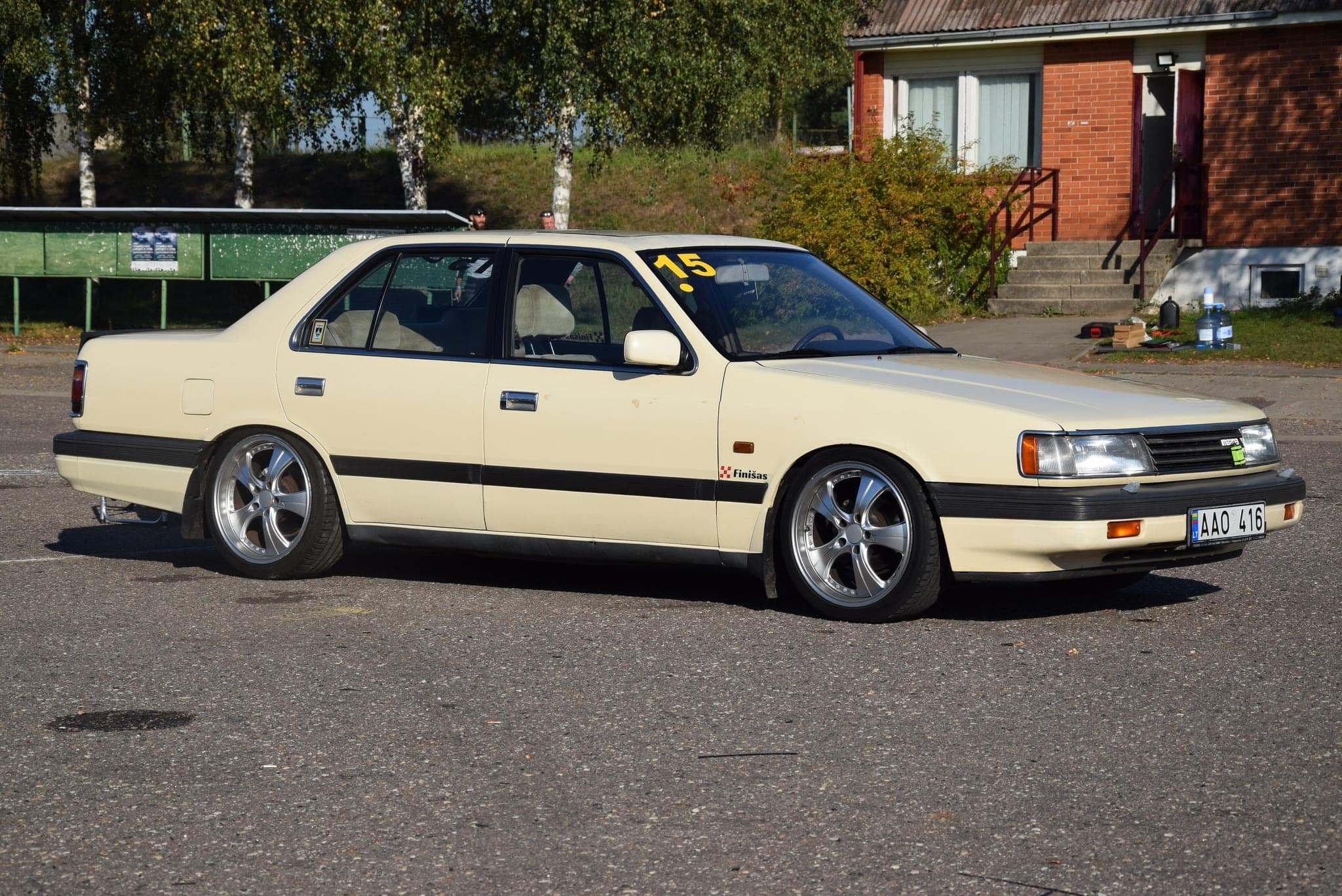 Mazda 929 HC