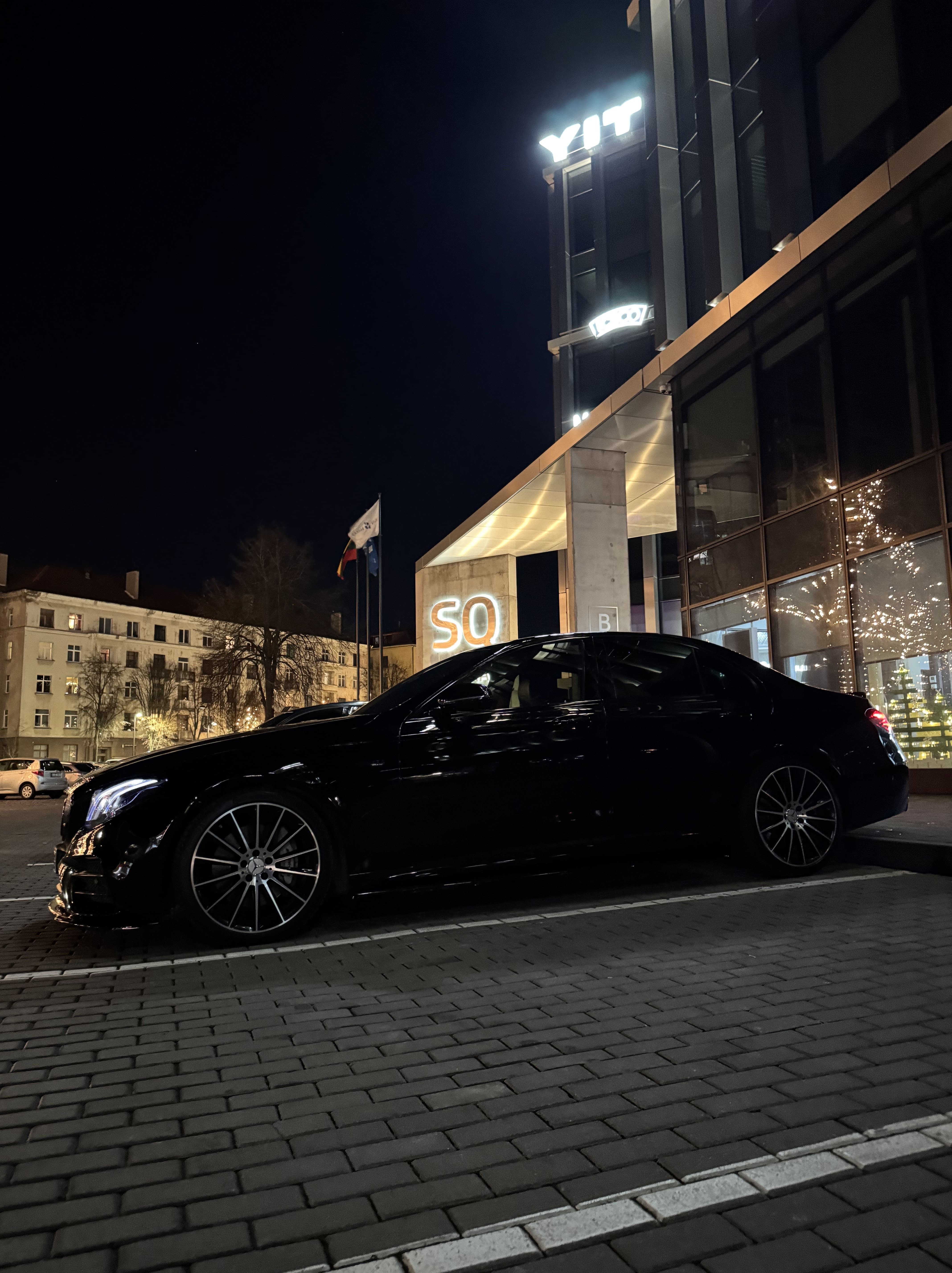 Mercedes Benz E43 AMG