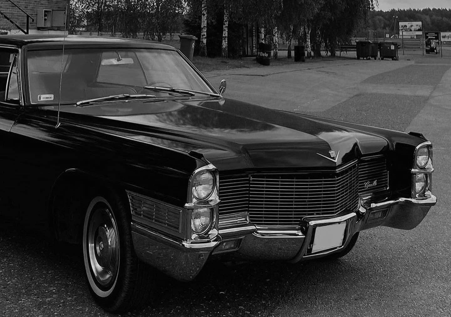 Cadillac DeVille