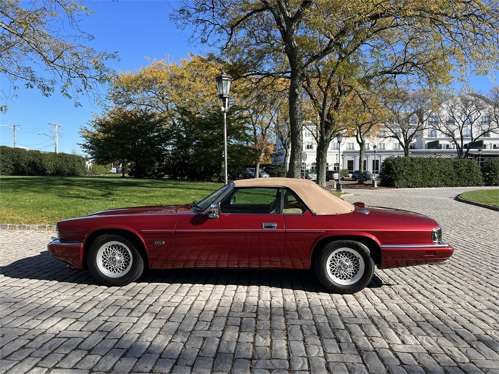 Jaguar XJS V12