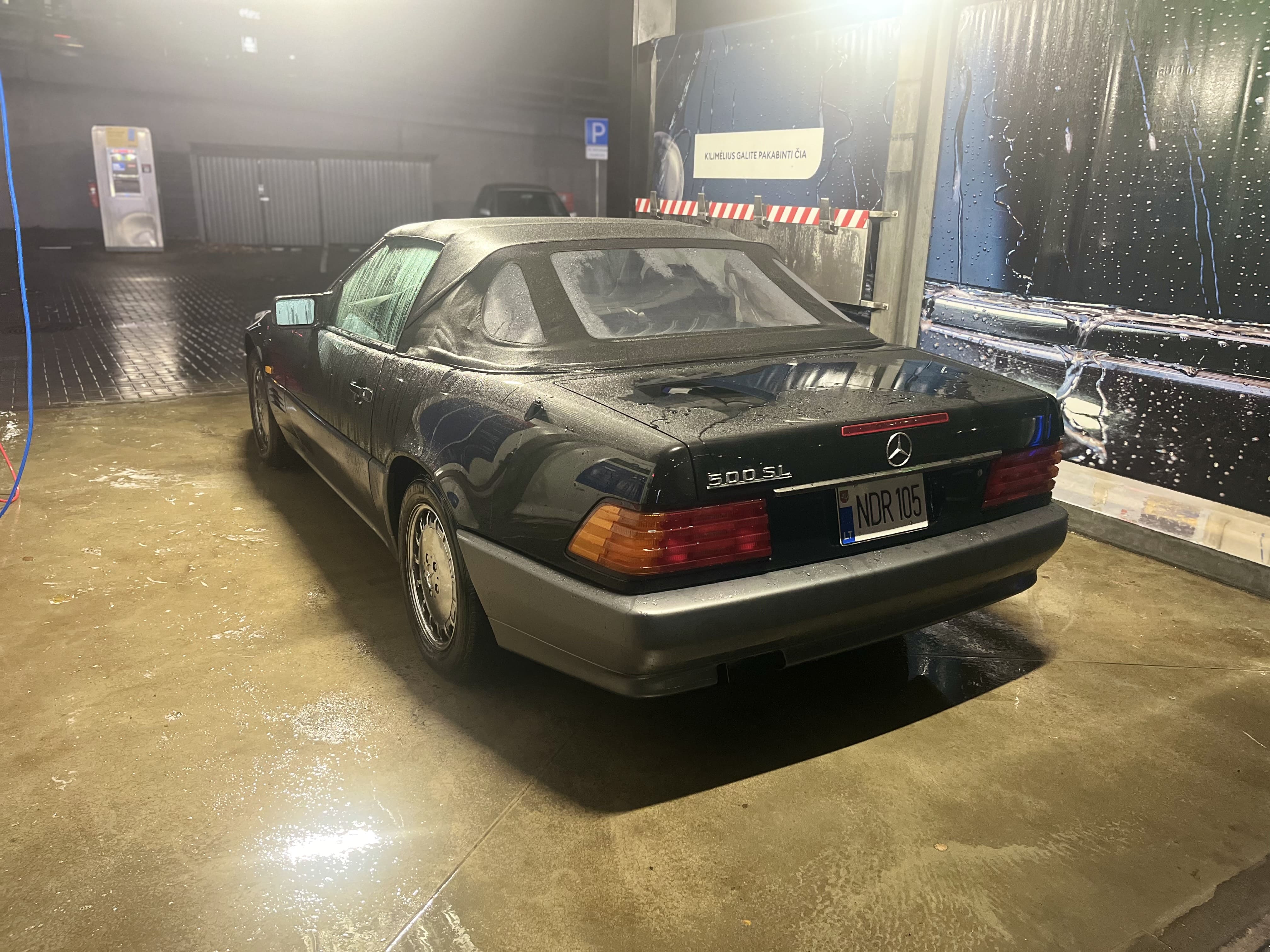Mercedes Benz SL500