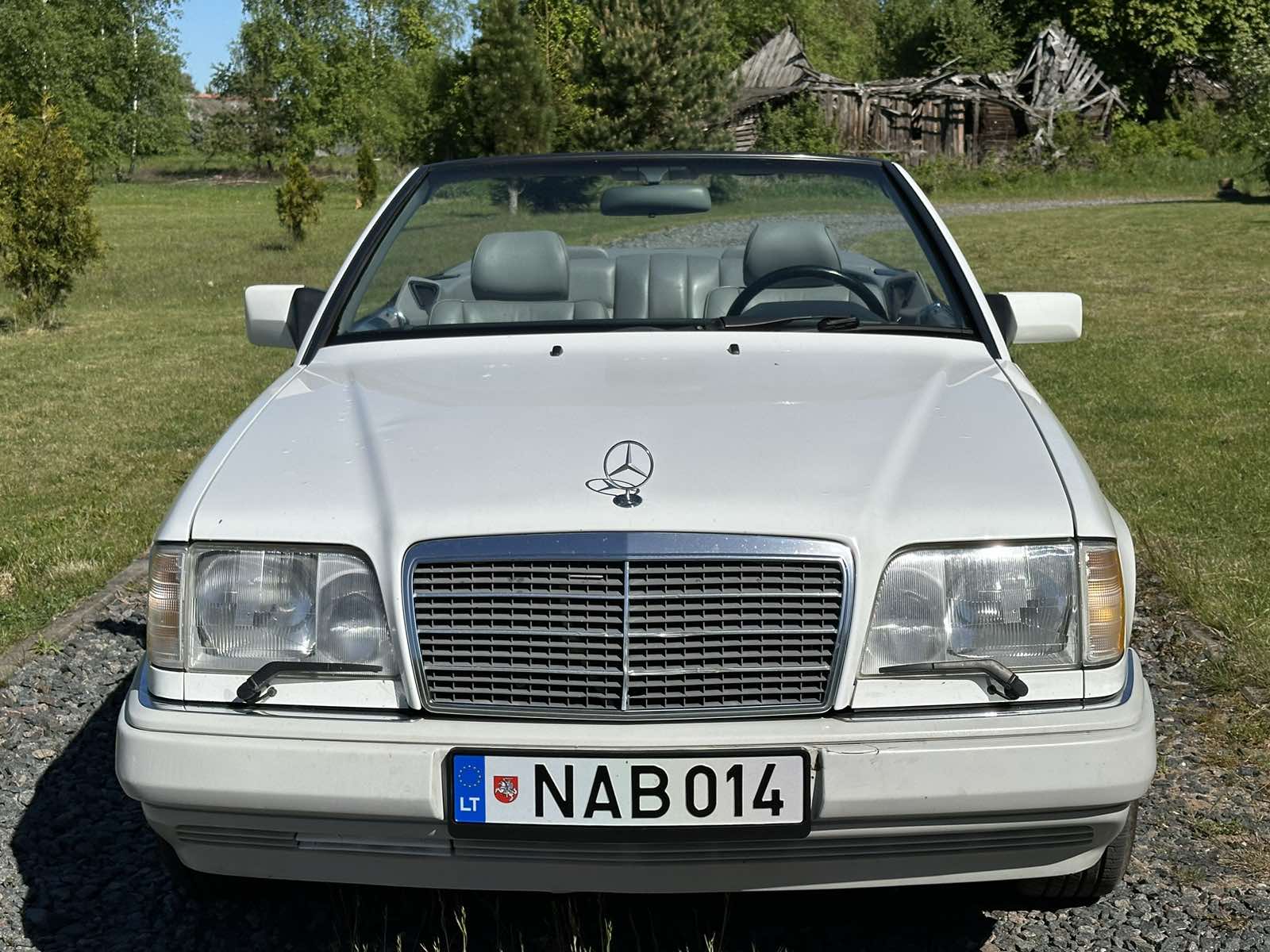 Mercedes Benz E320 Cabrio (w124)