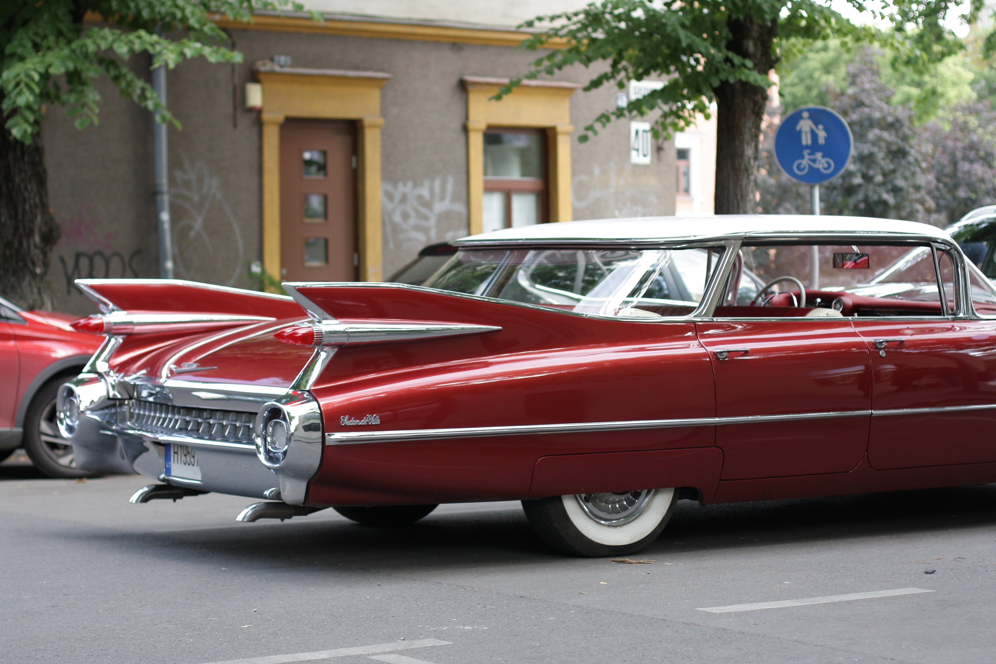Cadillac Deville Sedan