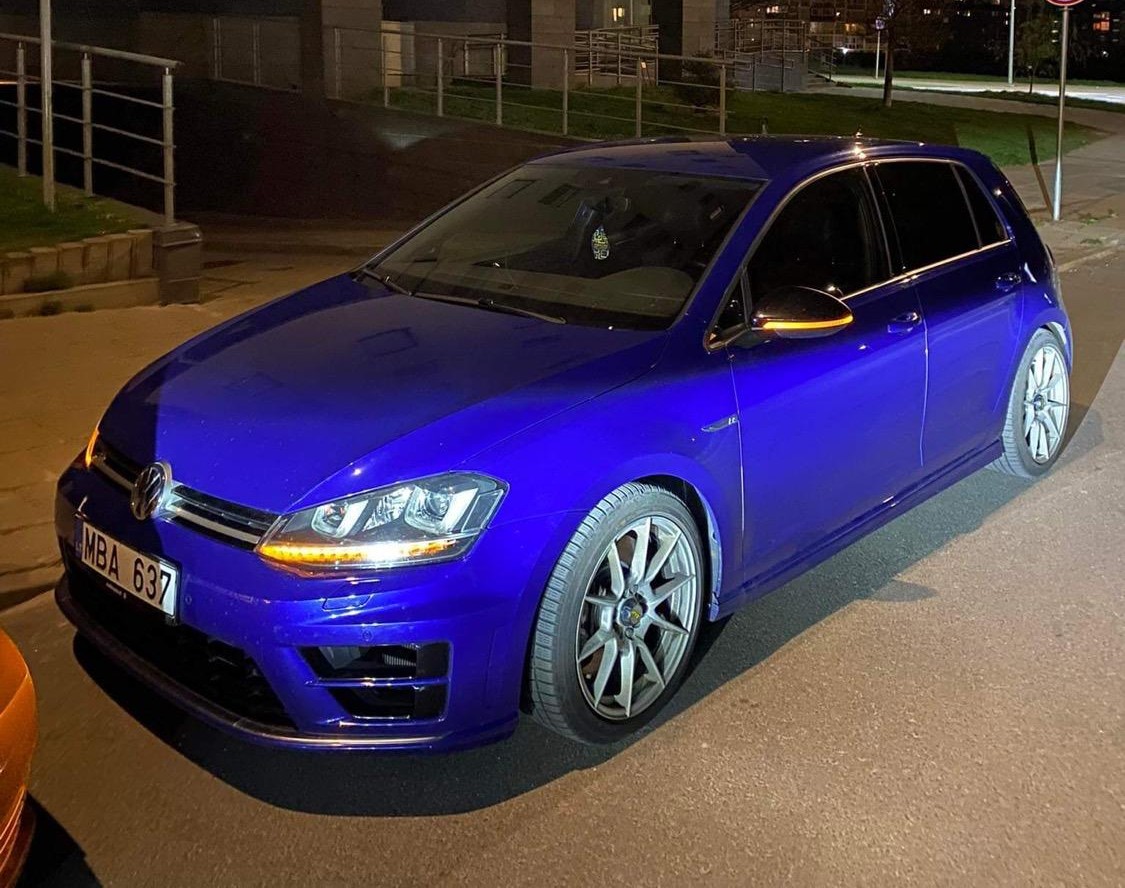 Volkswagen Golf R