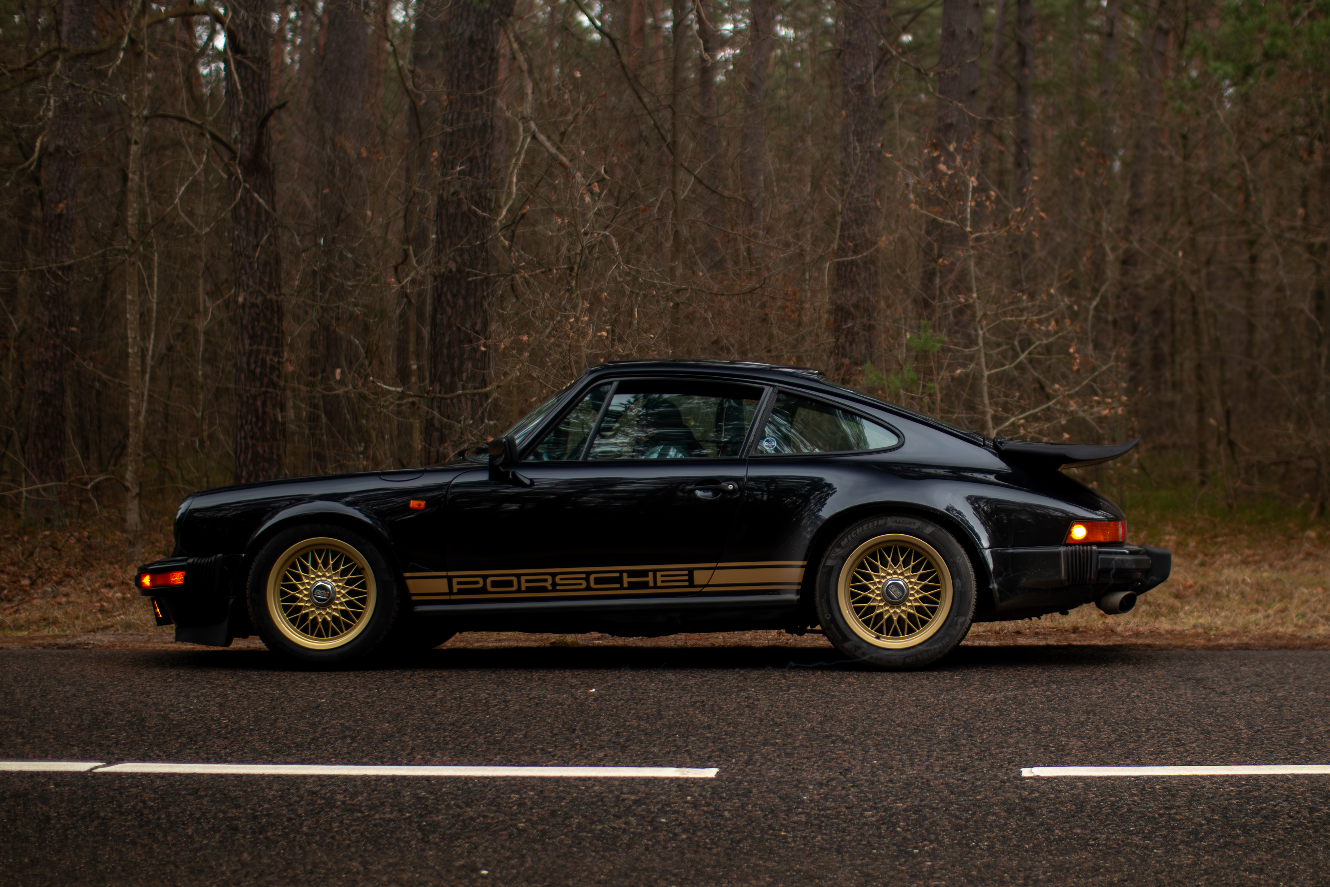 Porsche 911 Carrera
