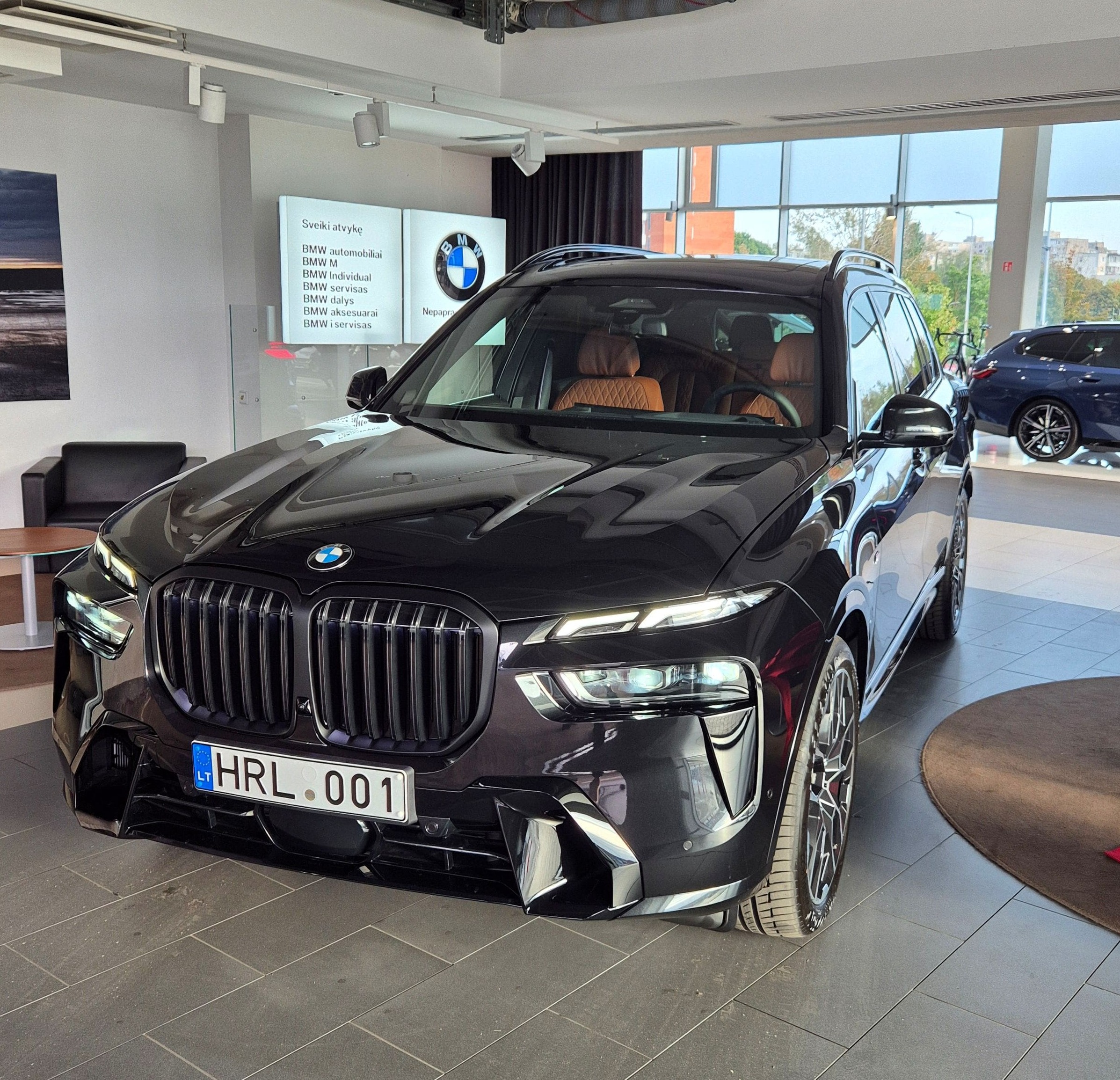 BMW X7