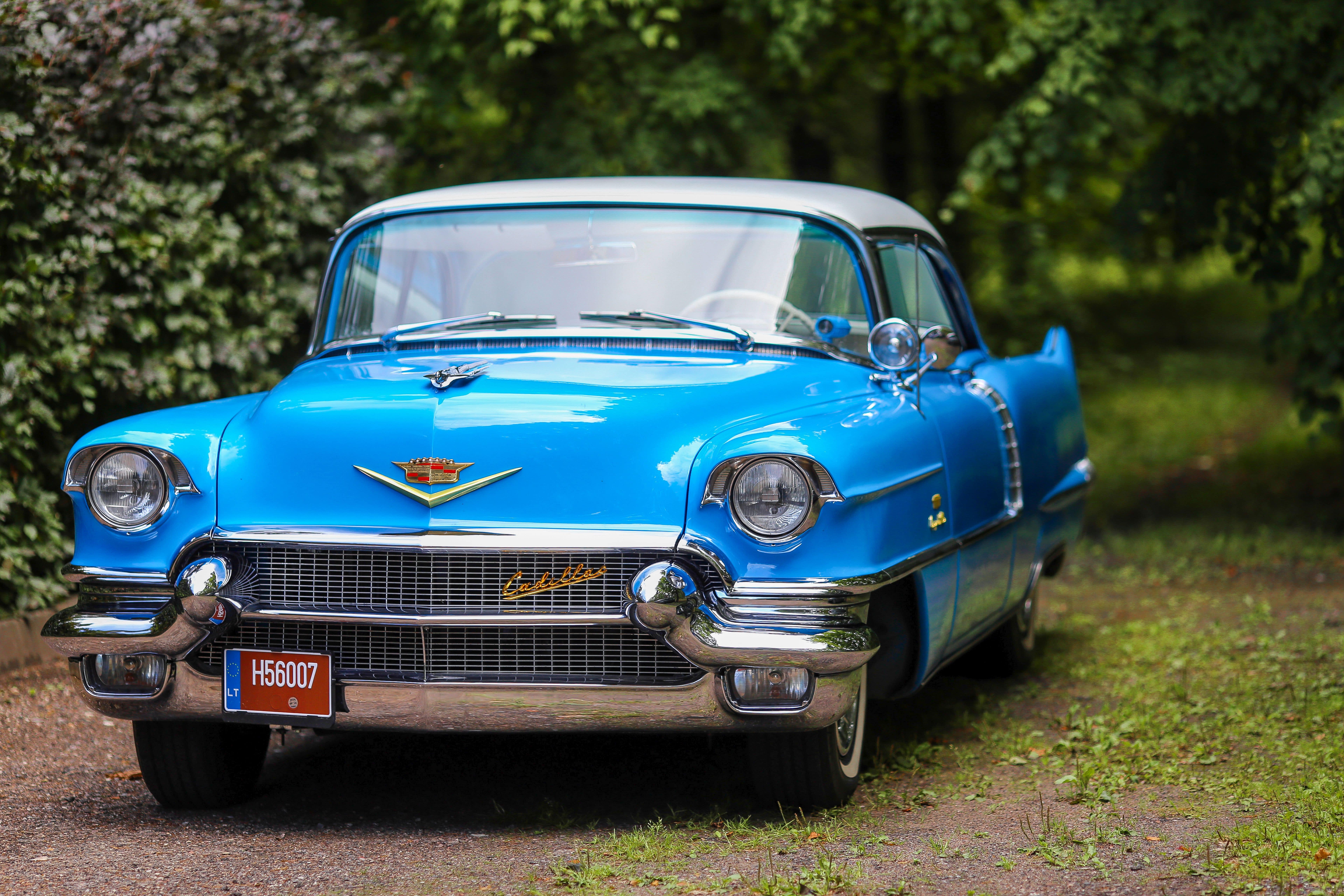 Cadillac DeVille