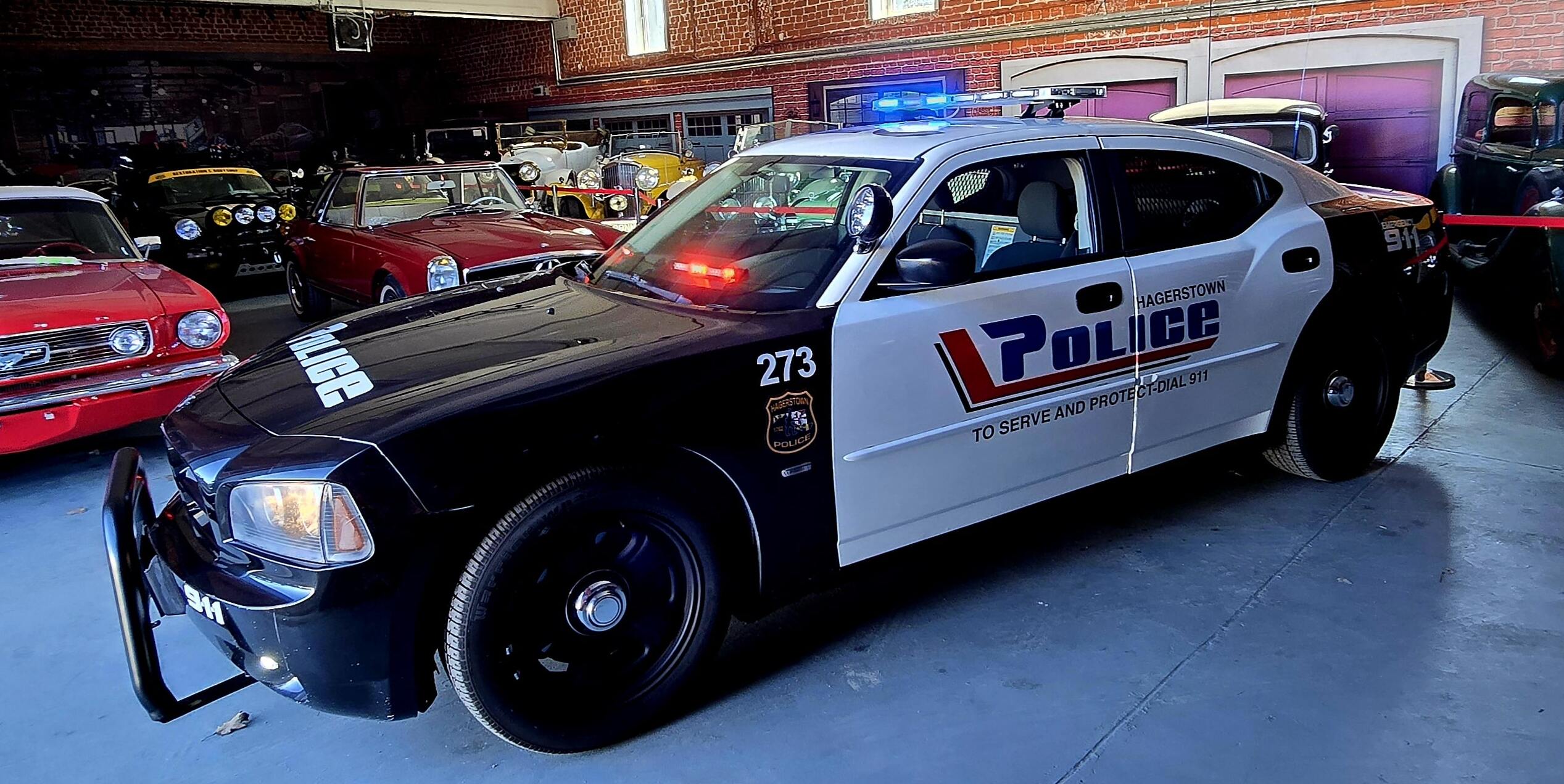 Dodge Charger Police