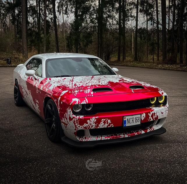 Dodge Challenger