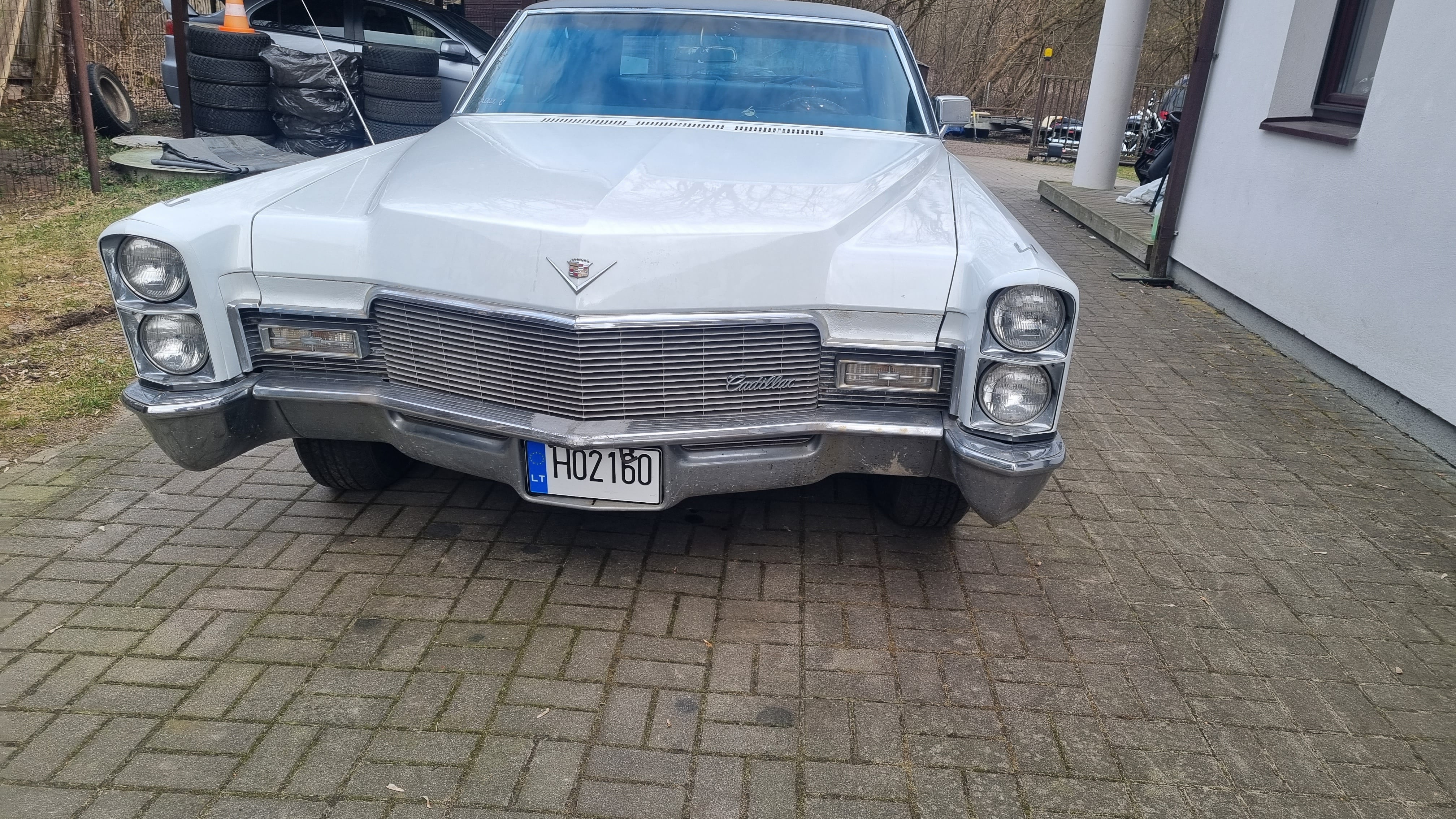 Cadillac DeVille Coupe