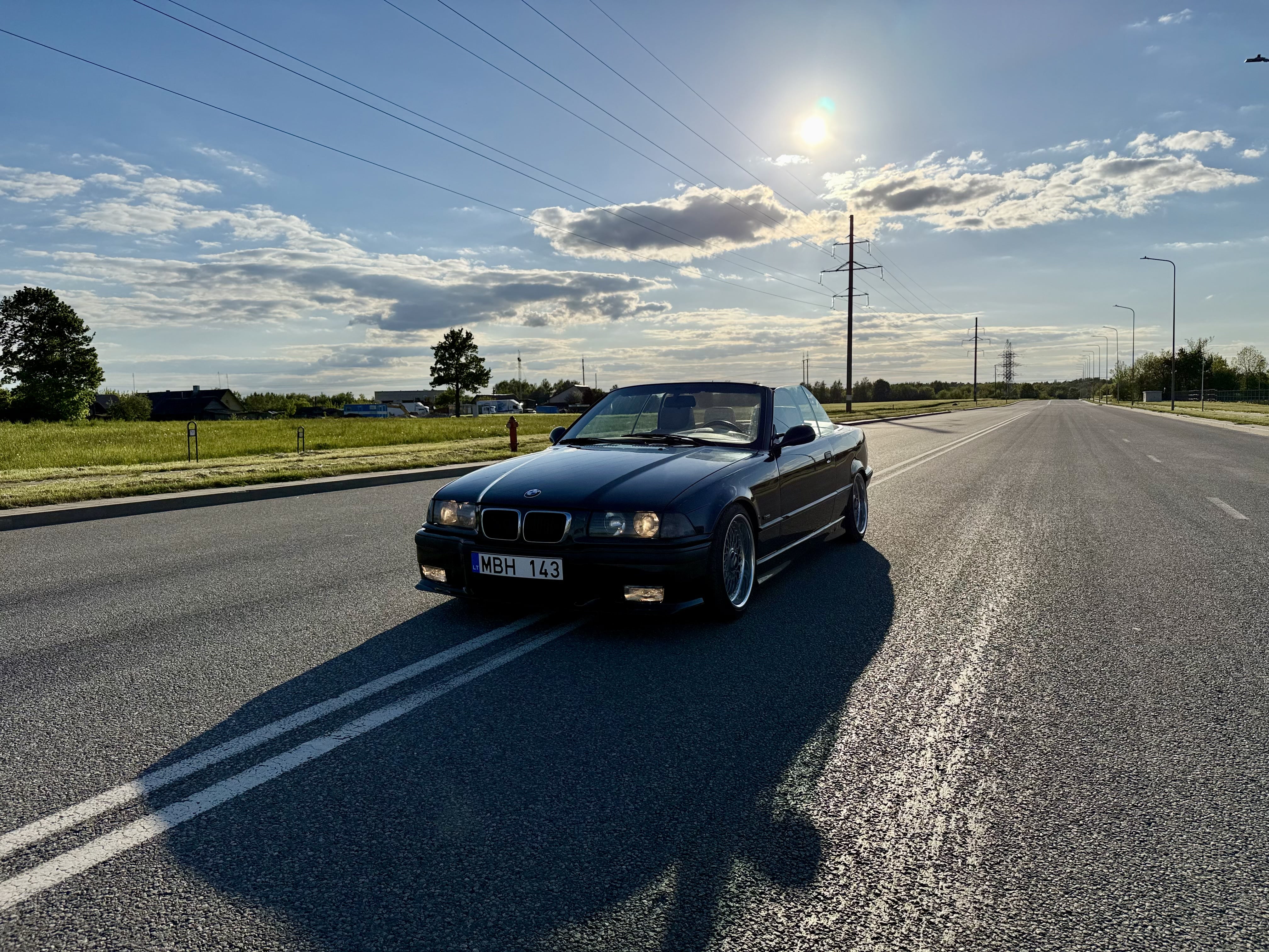 BMW E36 328i