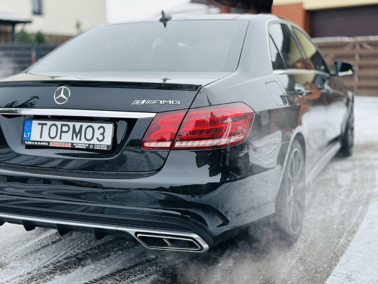 Mercedes-Benz E63s AMG