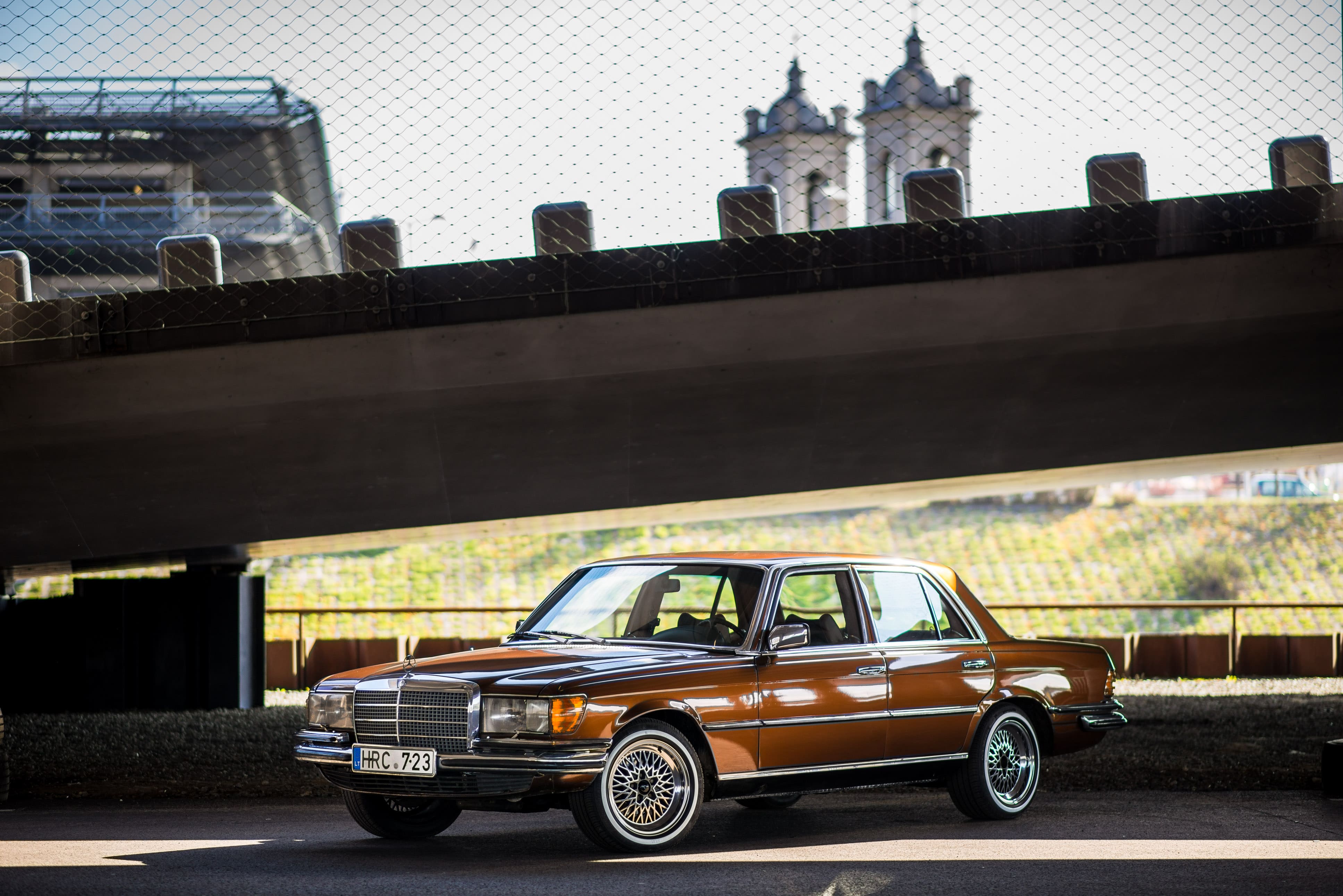 Mercedes-Benz 280SE (w116)